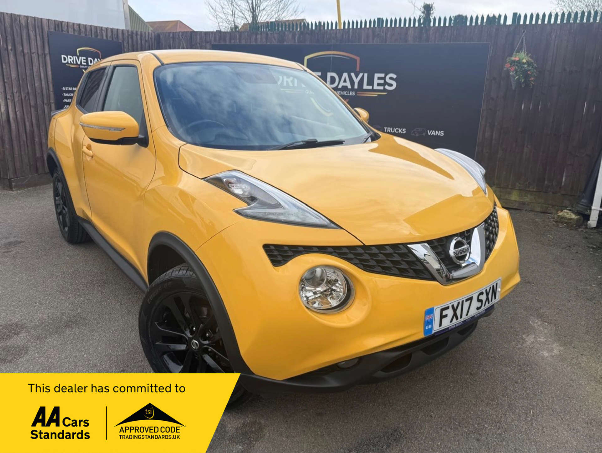 Nissan JUKE 1.6 Juke Acenta CVT 5dr #0