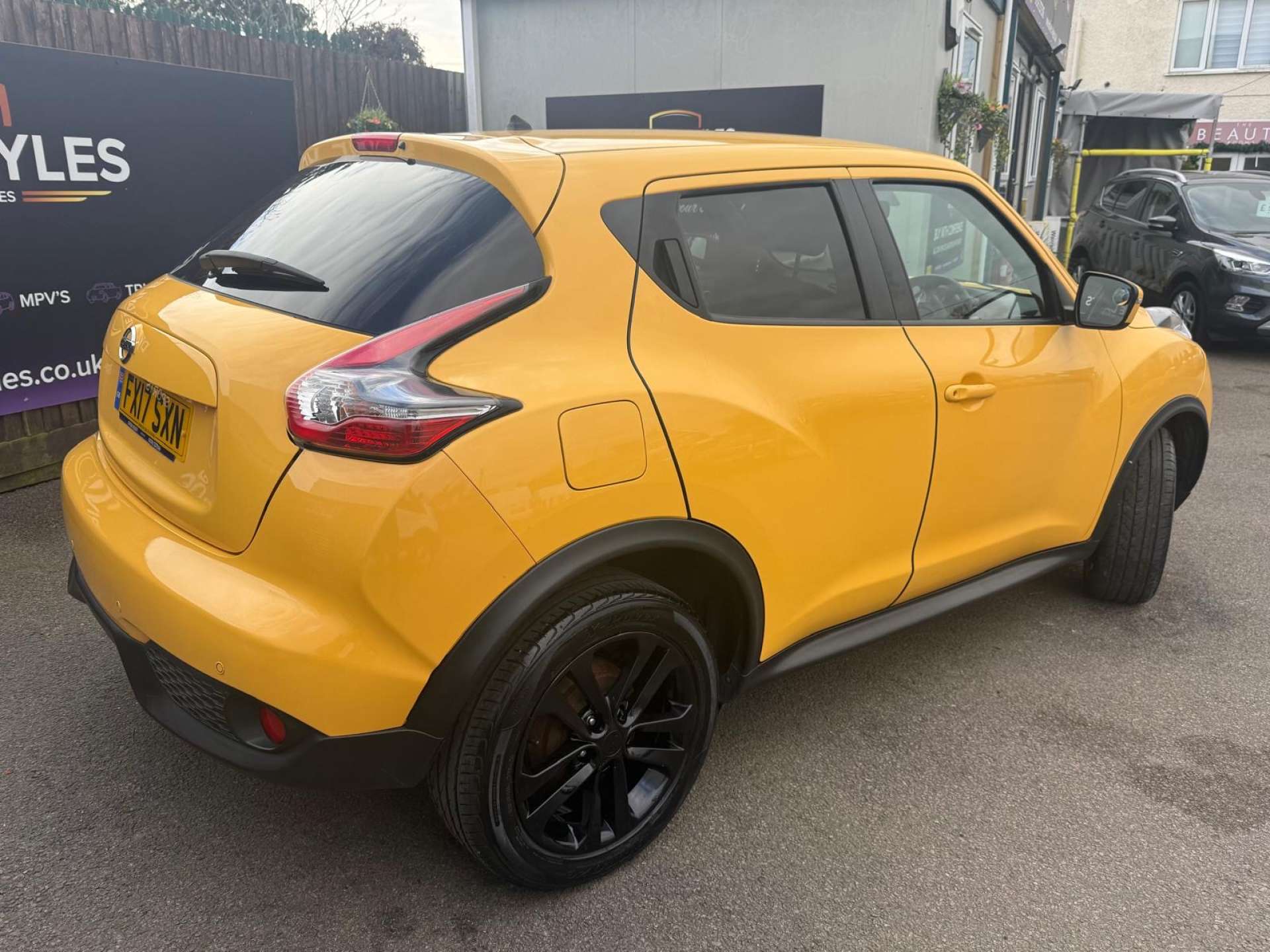 Nissan JUKE 1.6 Juke Acenta CVT 5dr #16