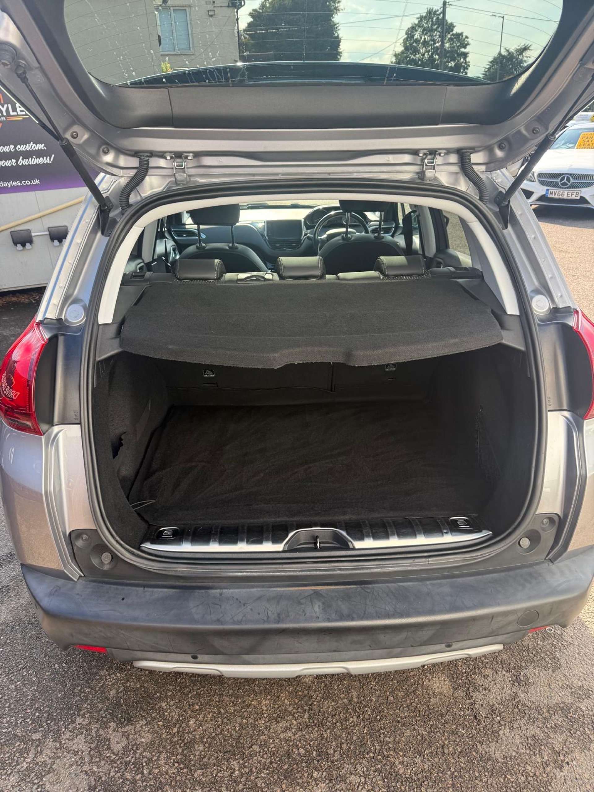 Peugeot 2008 1.2 2008 Allure Premium 5dr #5