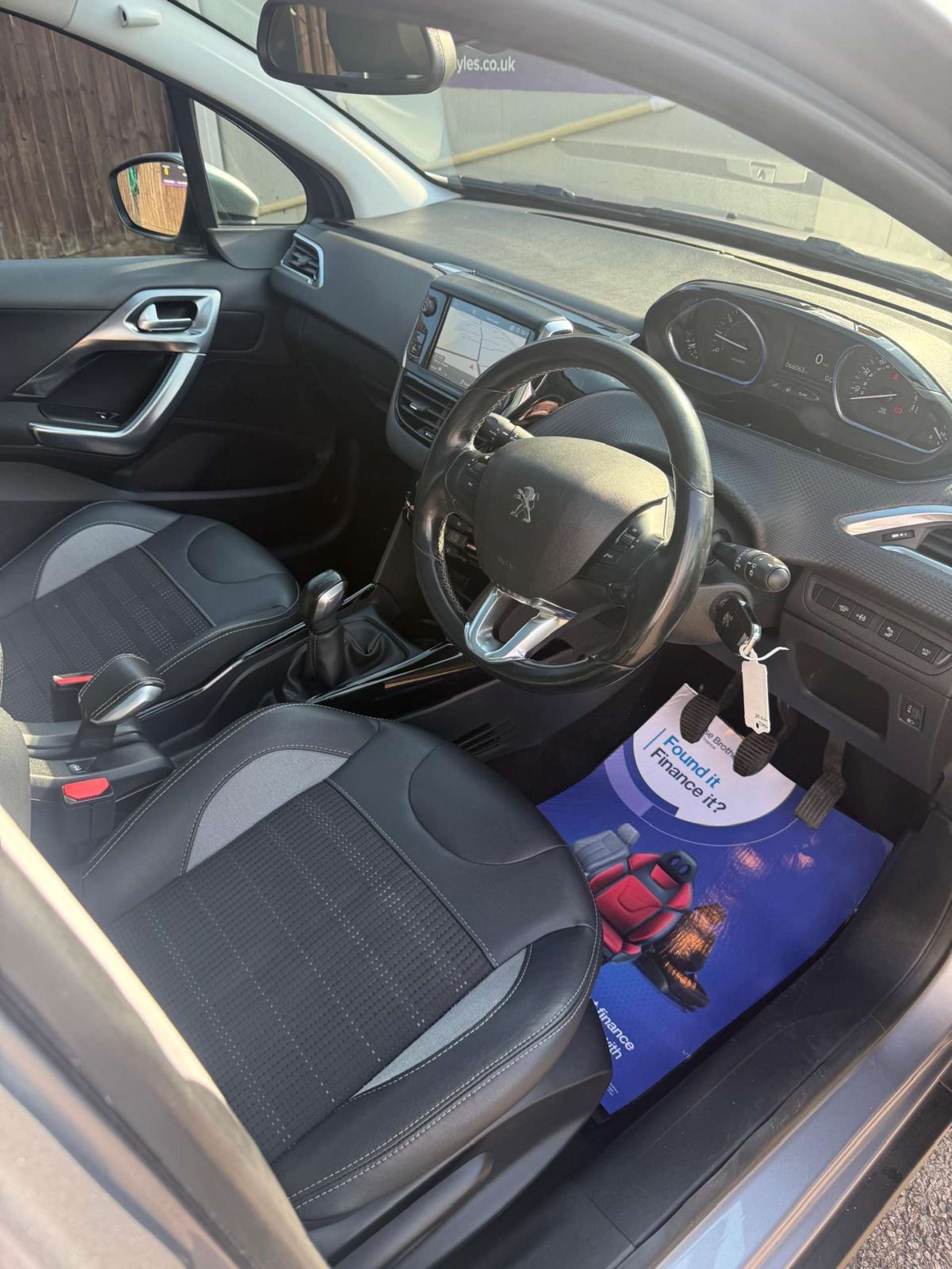 Peugeot 2008 1.2 2008 Allure Premium 5dr #14