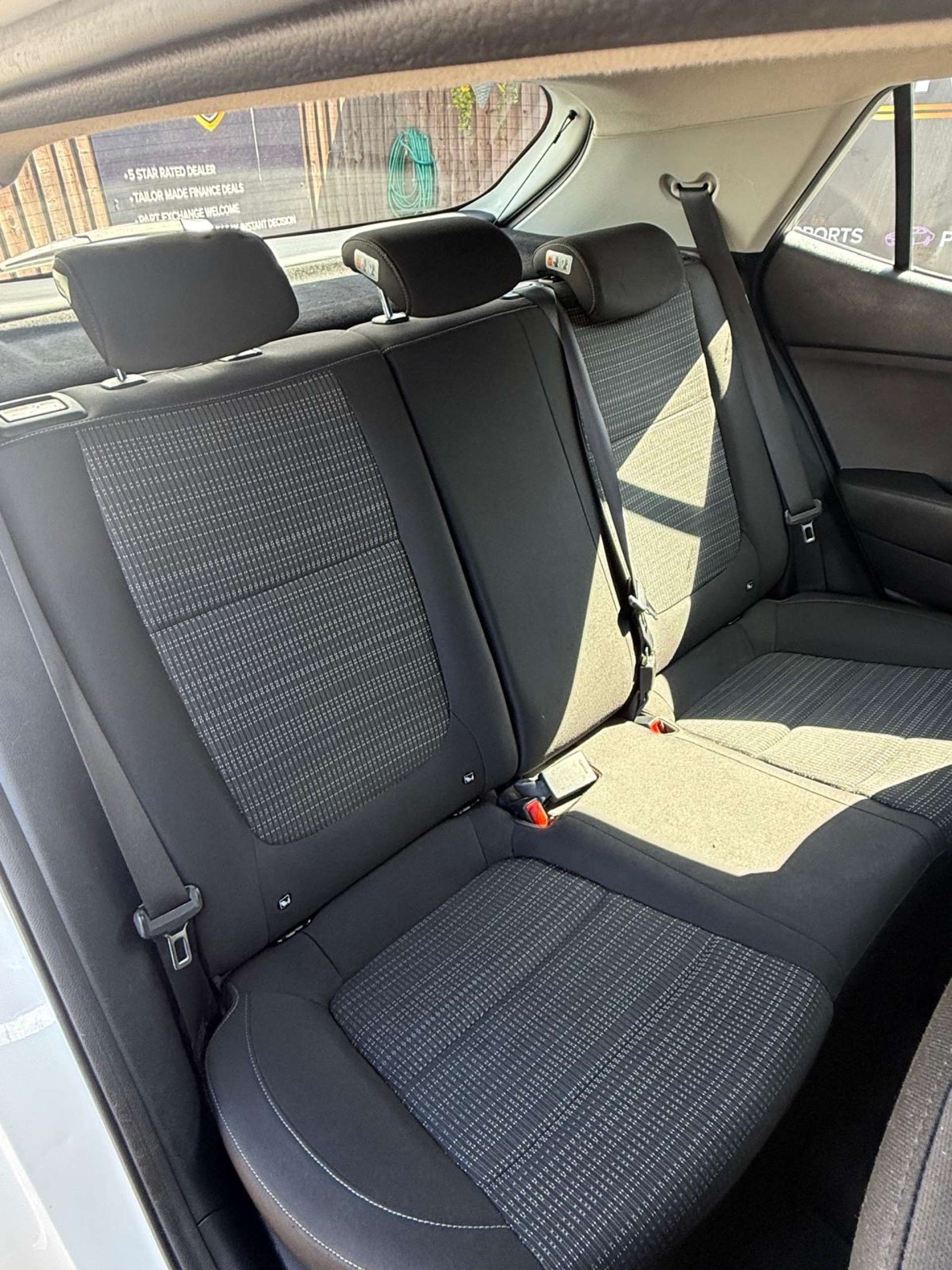 KIA STONIC 1.6 Stonic 2 ISG CRDi 5dr #8