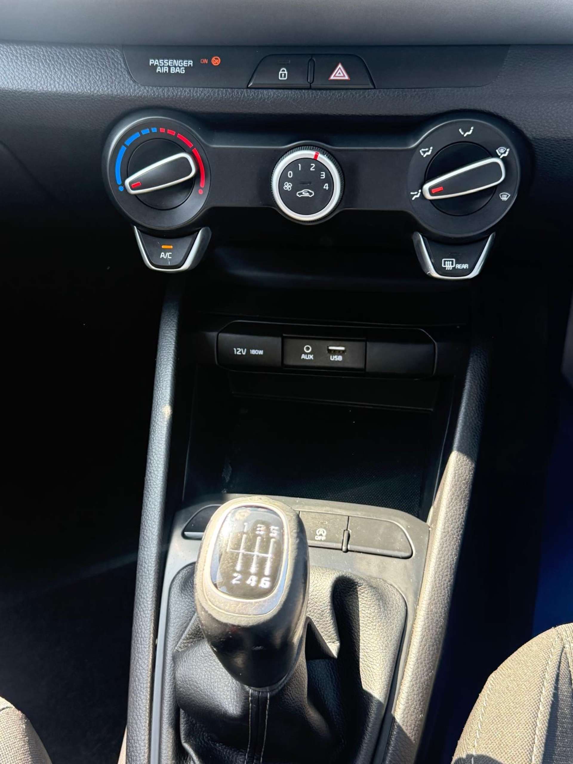 KIA STONIC 1.6 Stonic 2 ISG CRDi 5dr #18