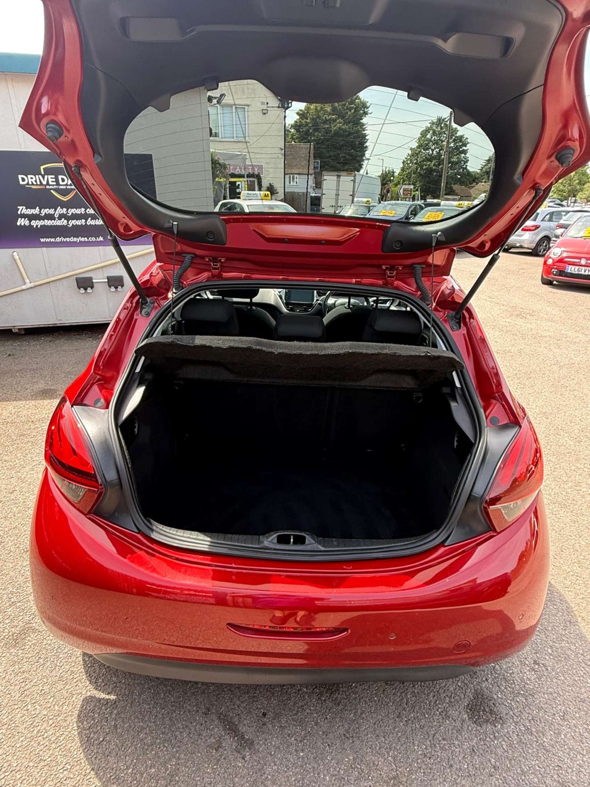 Peugeot 208 1.2 208 Allure Premium 5dr #5