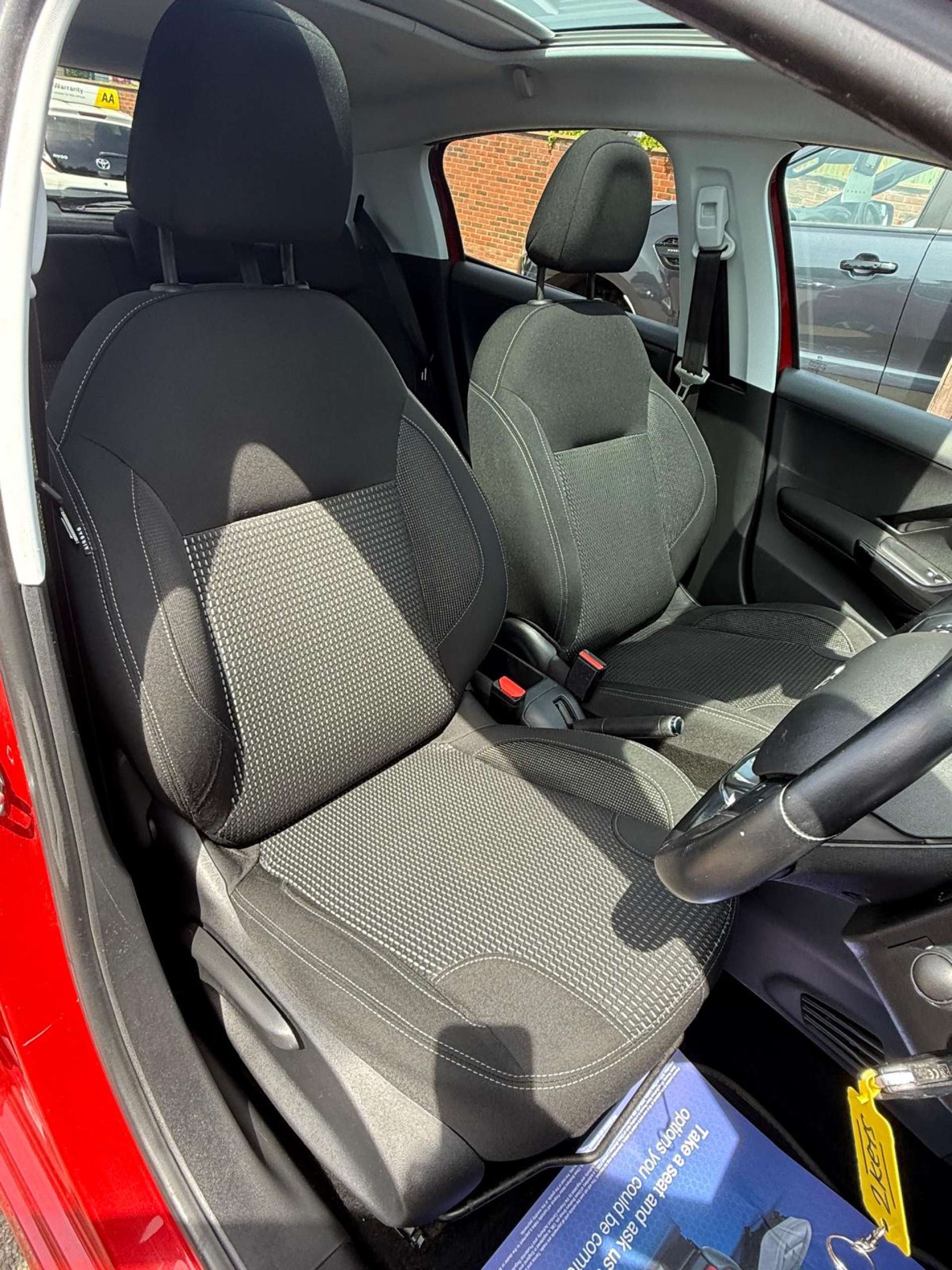 Peugeot 208 1.2 208 Allure Premium 5dr #7