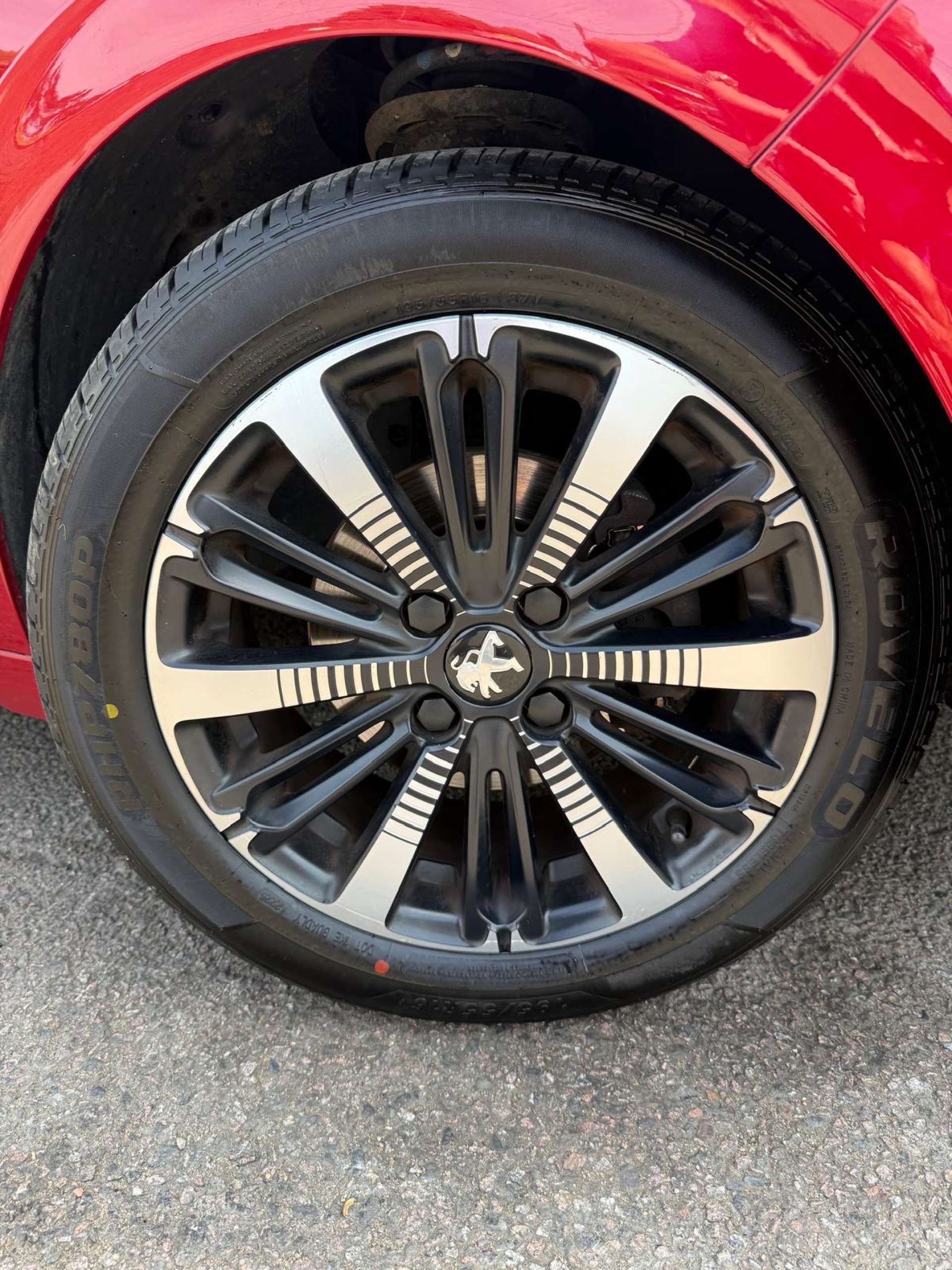 Peugeot 208 1.2 208 Allure Premium 5dr #23