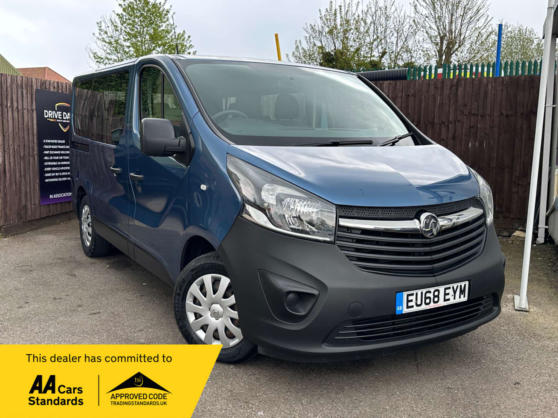 Vauxhall VIVARO COMBI 1.6 Vivaro  Combi CDTi S/S 5dr #0