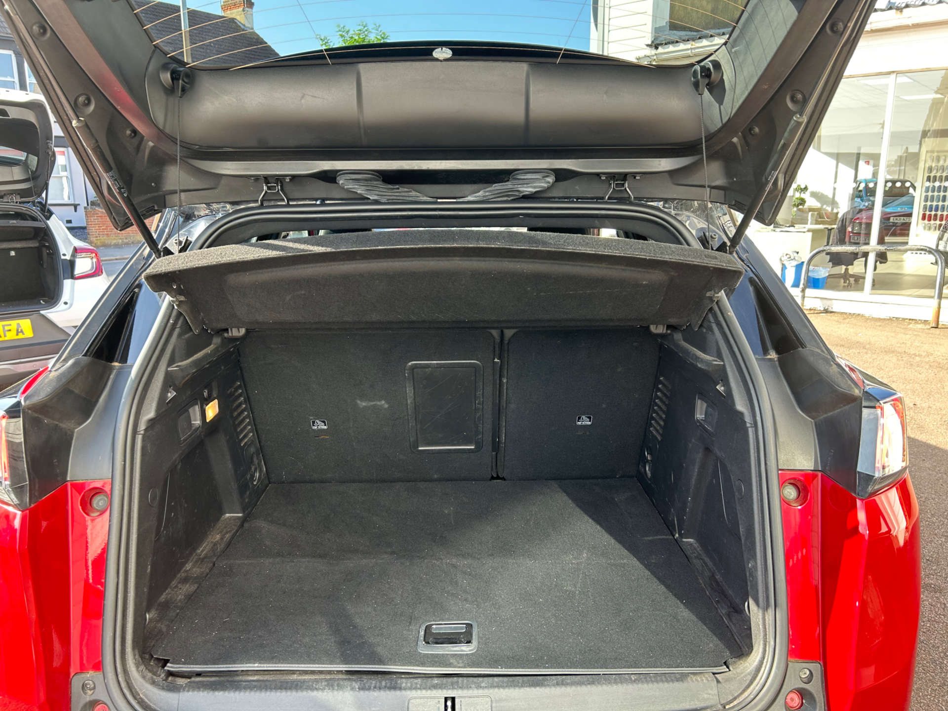 PEUGEOT 3008 1.6 3008 GT Premium S/S PHEV Auto 5dr #22