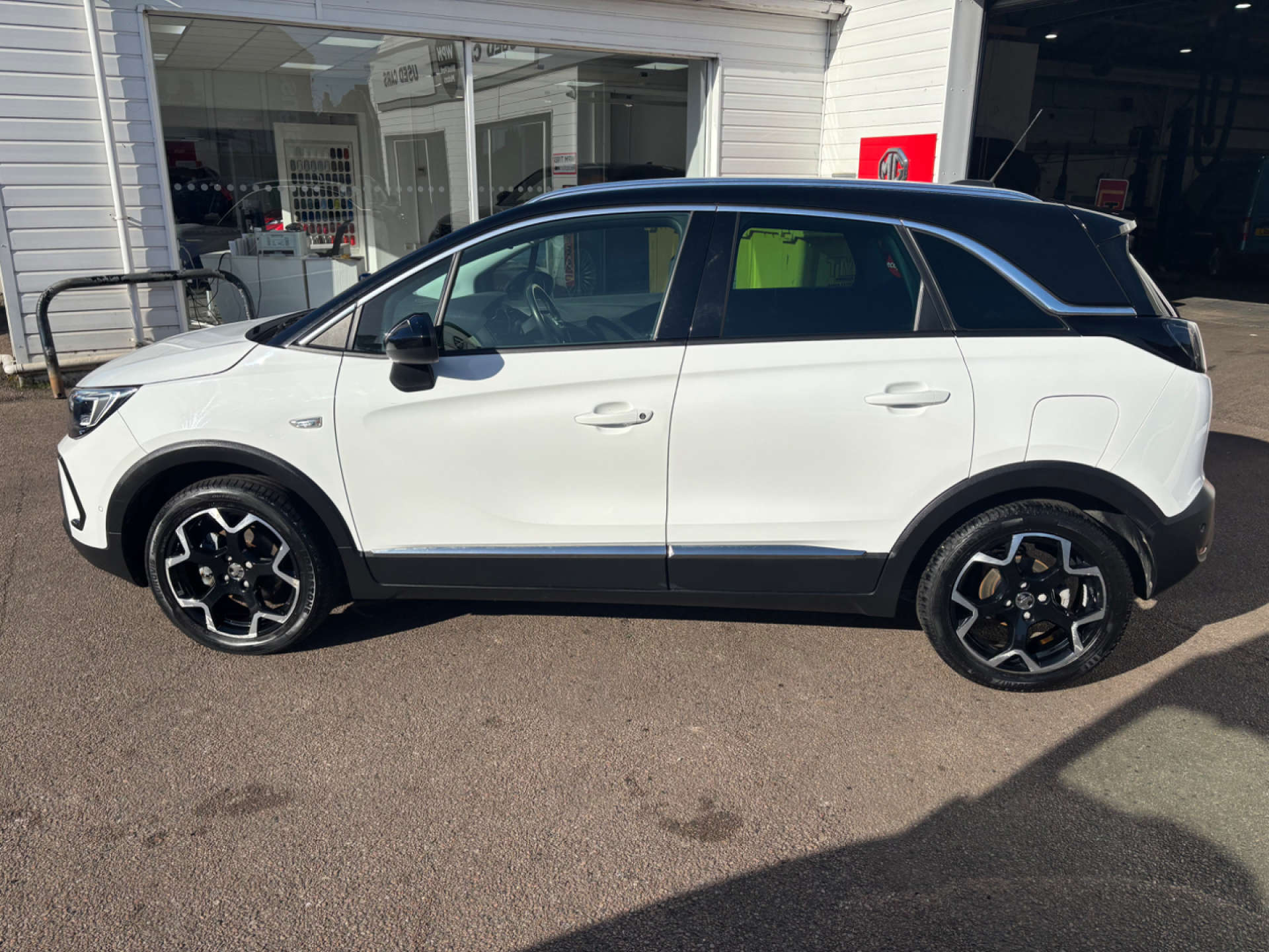 VAUXHALL CROSSLAND 1.2 Crossland Ultimate T Auto 5dr #7