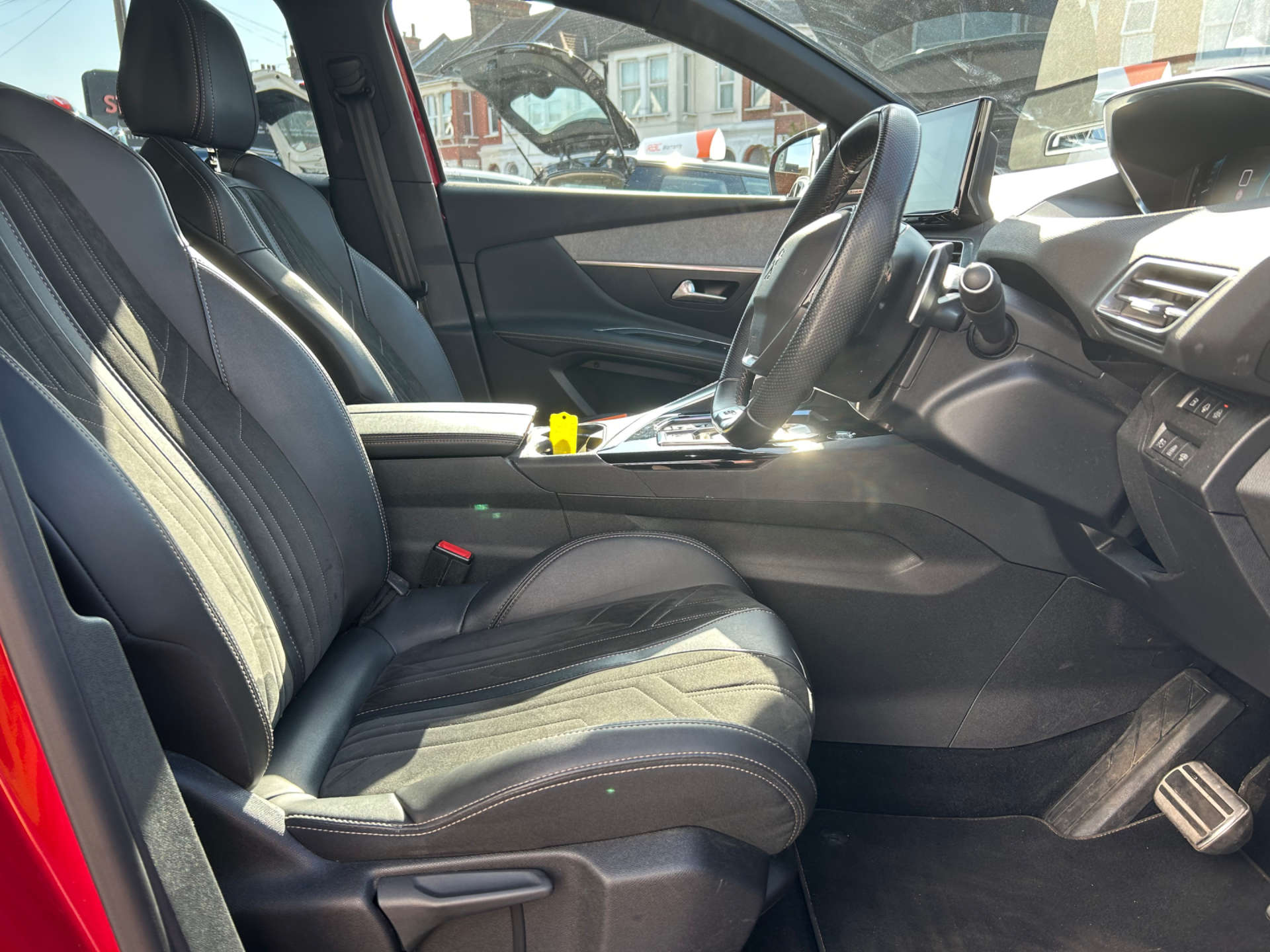 PEUGEOT 3008 1.6 3008 GT Premium S/S PHEV Auto 5dr #34
