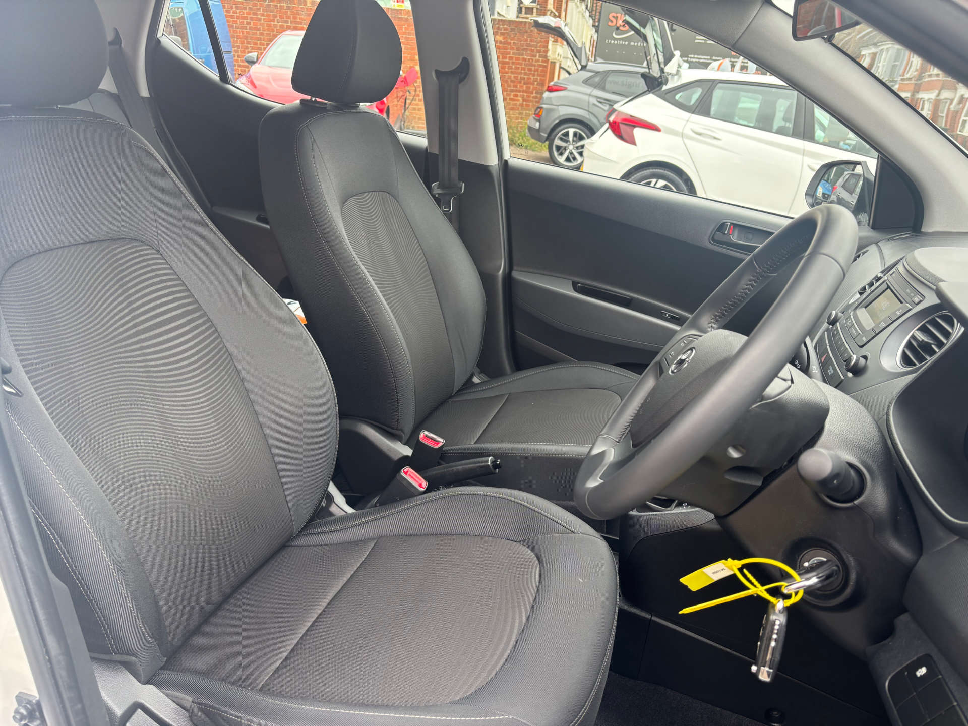HYUNDAI I10 1.2 i10 SE Auto 5dr #17