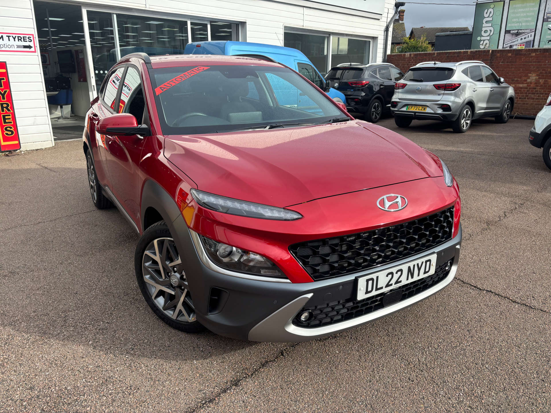 HYUNDAI KONA 1.6 Kona Premium GDi HEV Semi-Auto 5dr #0