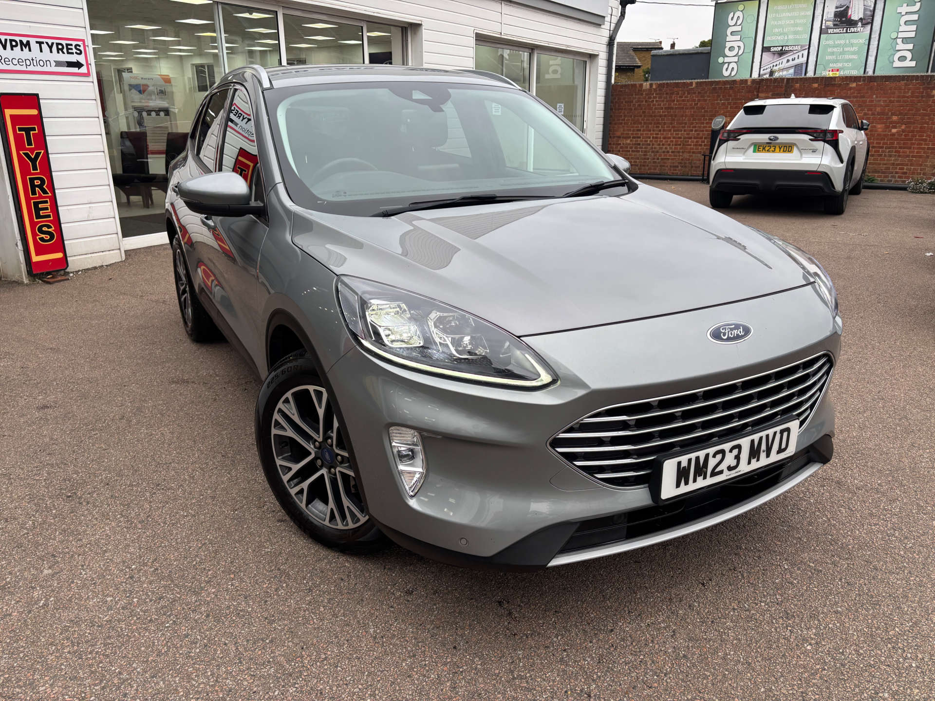 FORD KUGA 1.5 Kuga Titanium Edition 5dr #0