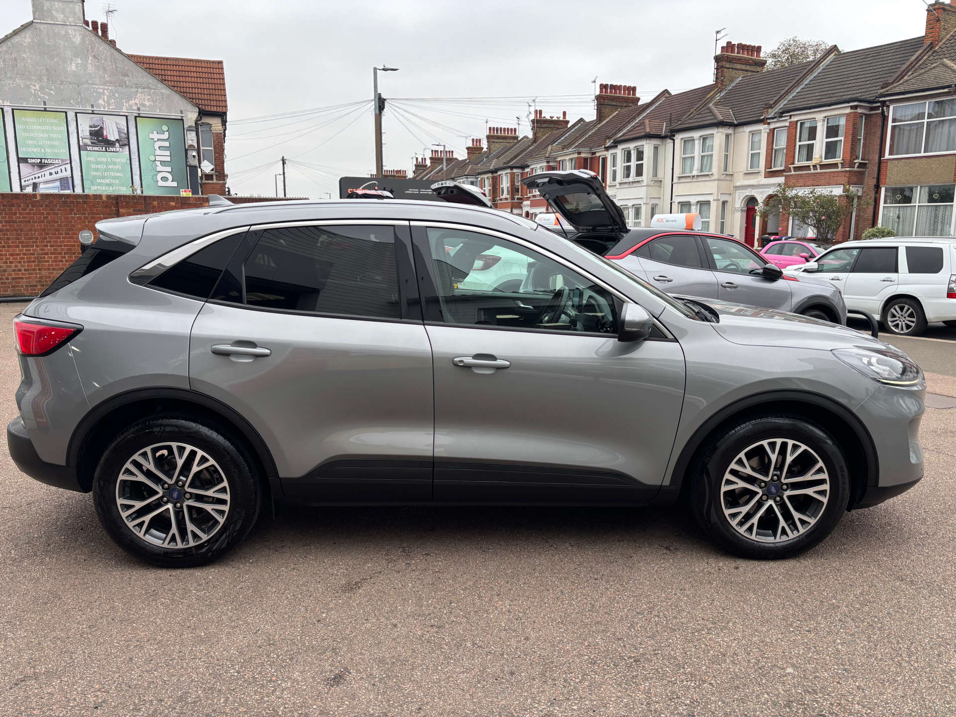 FORD KUGA 1.5 Kuga Titanium Edition 5dr #2