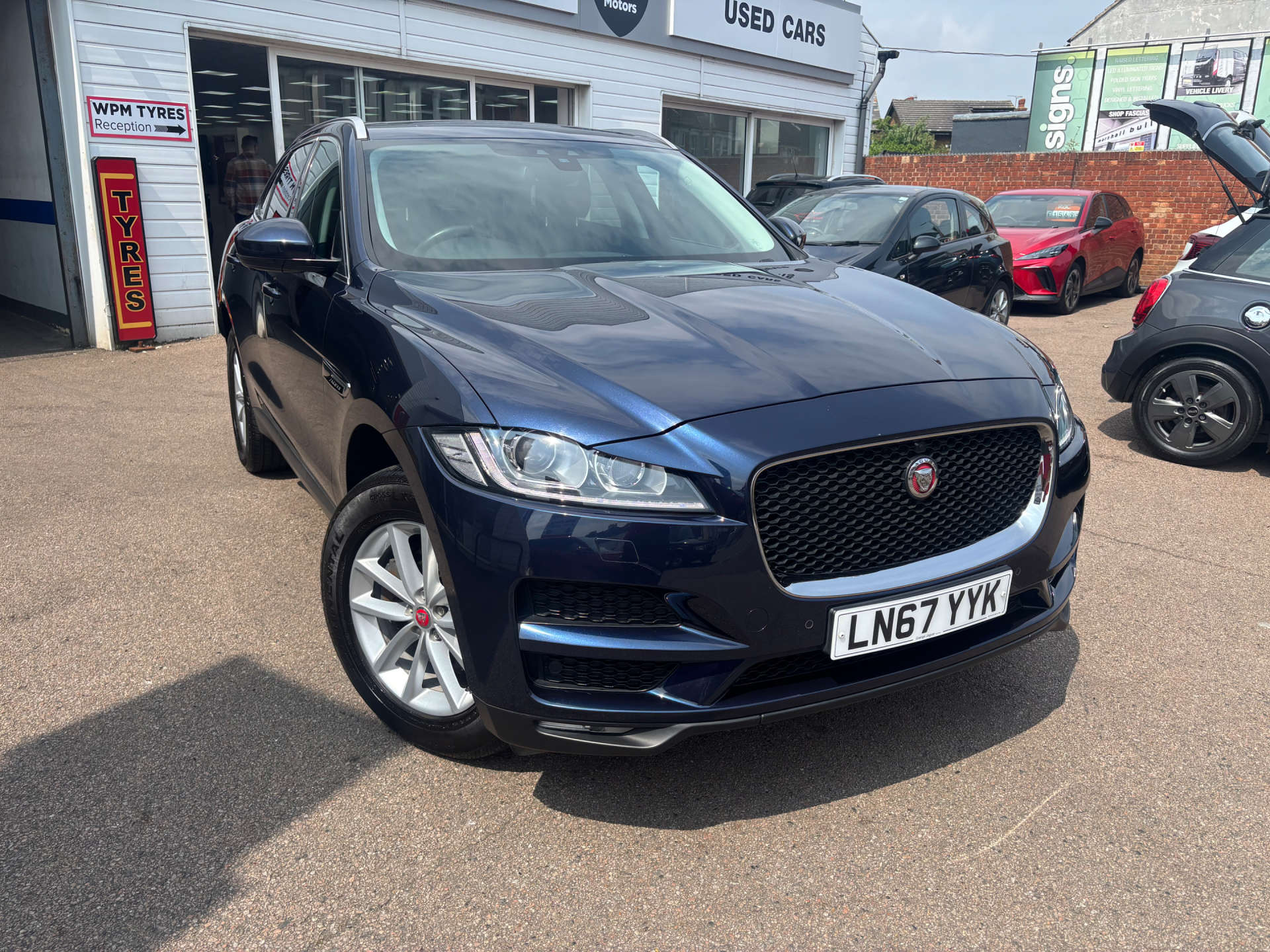JAGUAR F-PACE 2.0 F-PACE Portfolio AWD D Auto 4WD 5dr #0