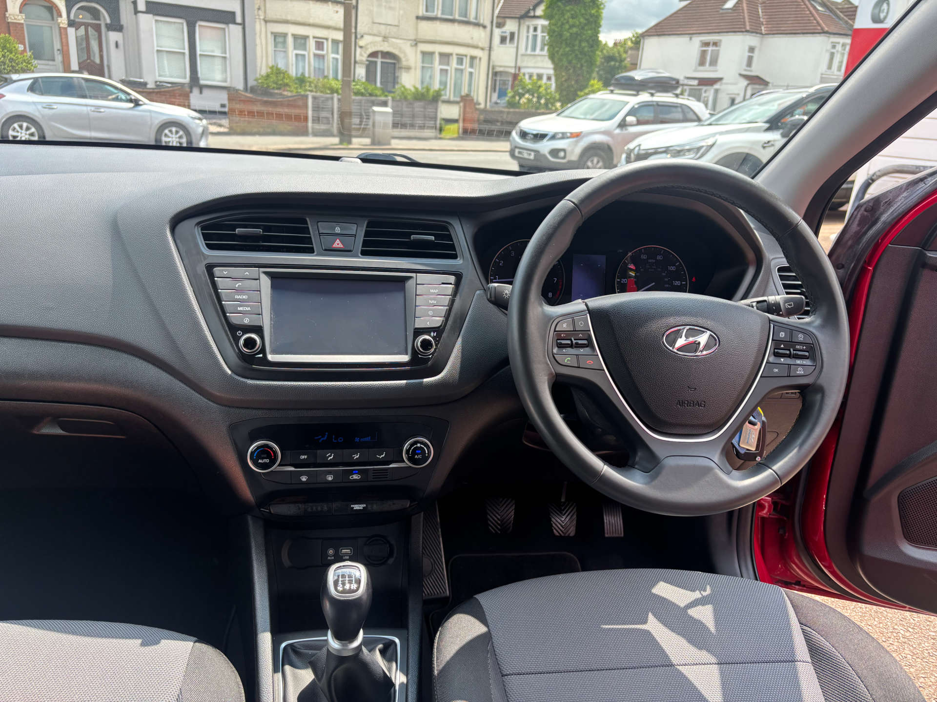HYUNDAI I20 1.2 i20 Premium Nav MPI 5dr #17