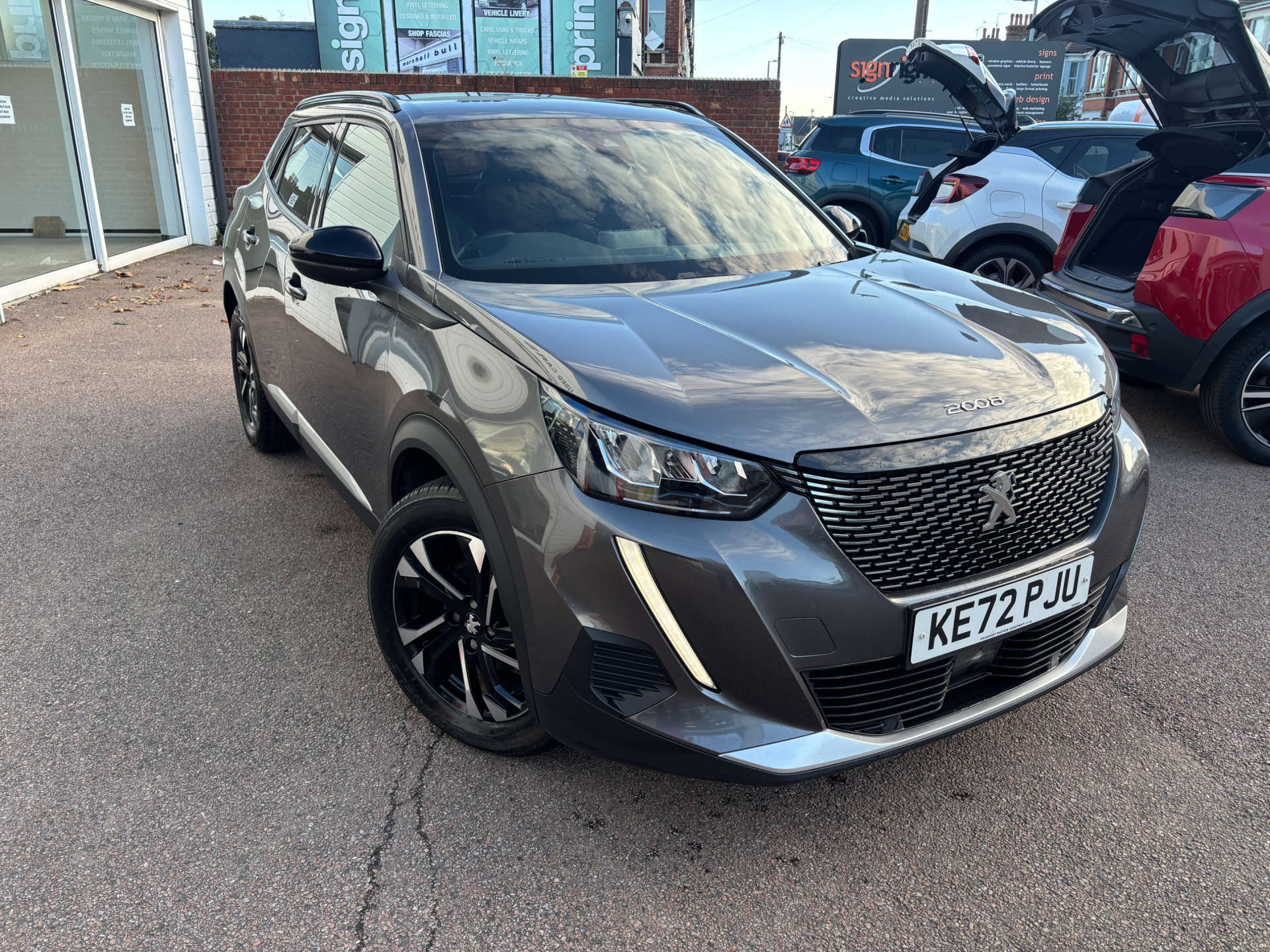 PEUGEOT 2008 1.2 2008 Allure Premium+ PureTech SS 5dr #0