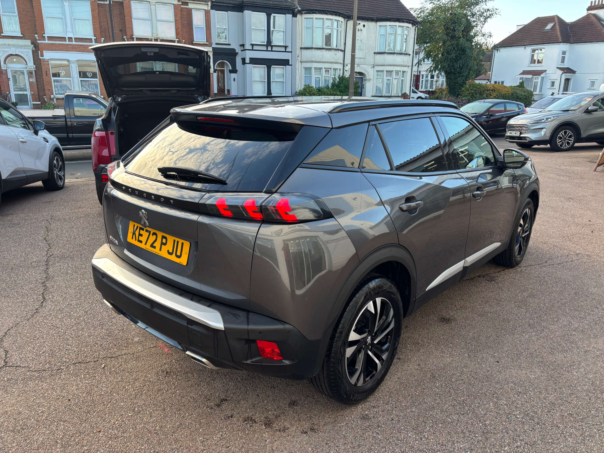 PEUGEOT 2008 1.2 2008 Allure Premium+ PureTech SS 5dr #3