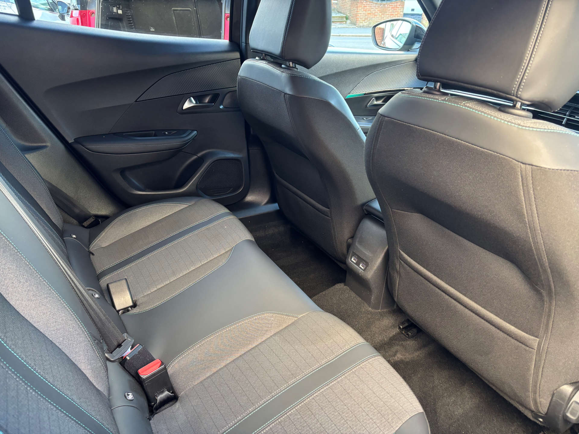 PEUGEOT 2008 1.2 2008 Allure Premium+ PureTech SS 5dr #13