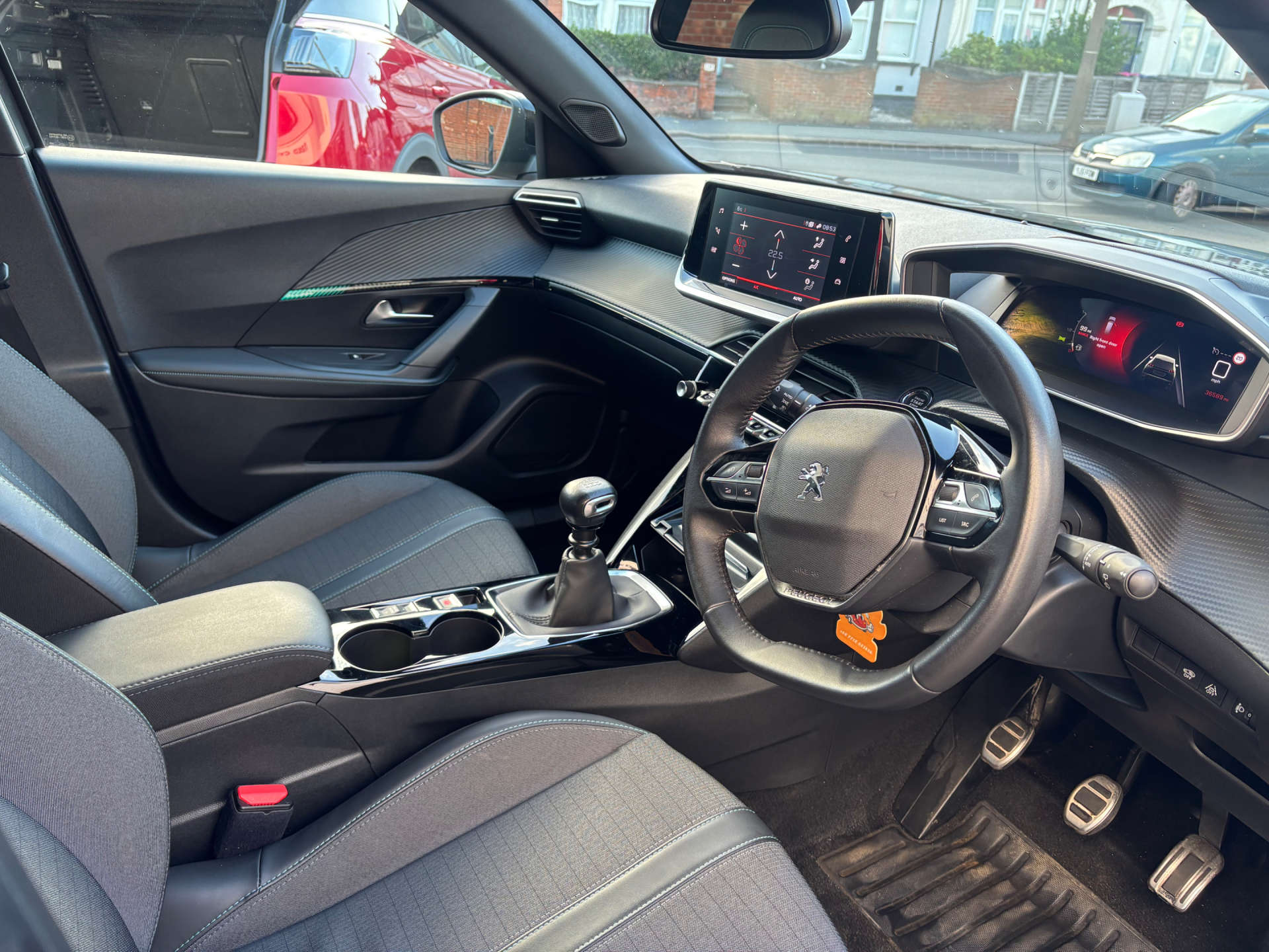 PEUGEOT 2008 1.2 2008 Allure Premium+ PureTech SS 5dr #17