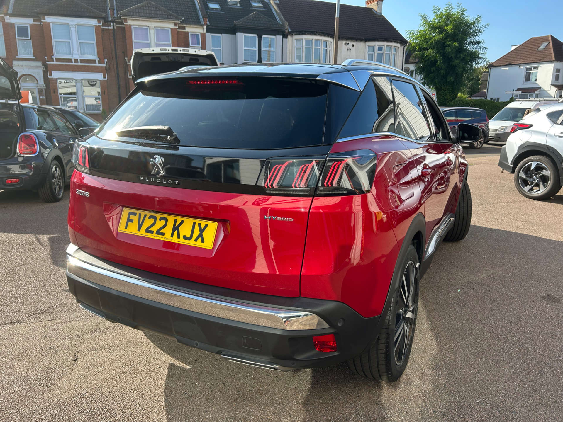PEUGEOT 3008 1.6 3008 GT Premium S/S PHEV Auto 5dr #4