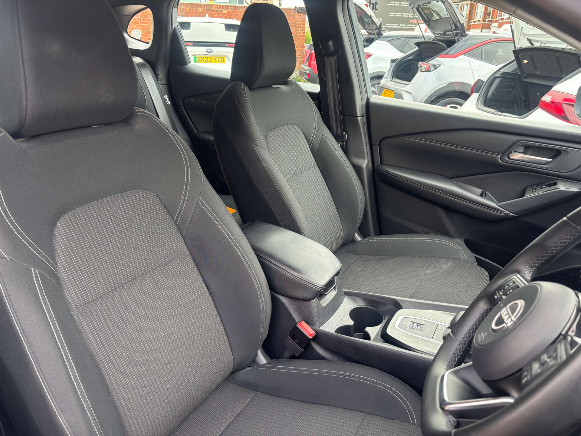 NISSAN QASHQAI 1.3 Qashqai Acenta Premium DiG-T MHEV CVT 5dr #19