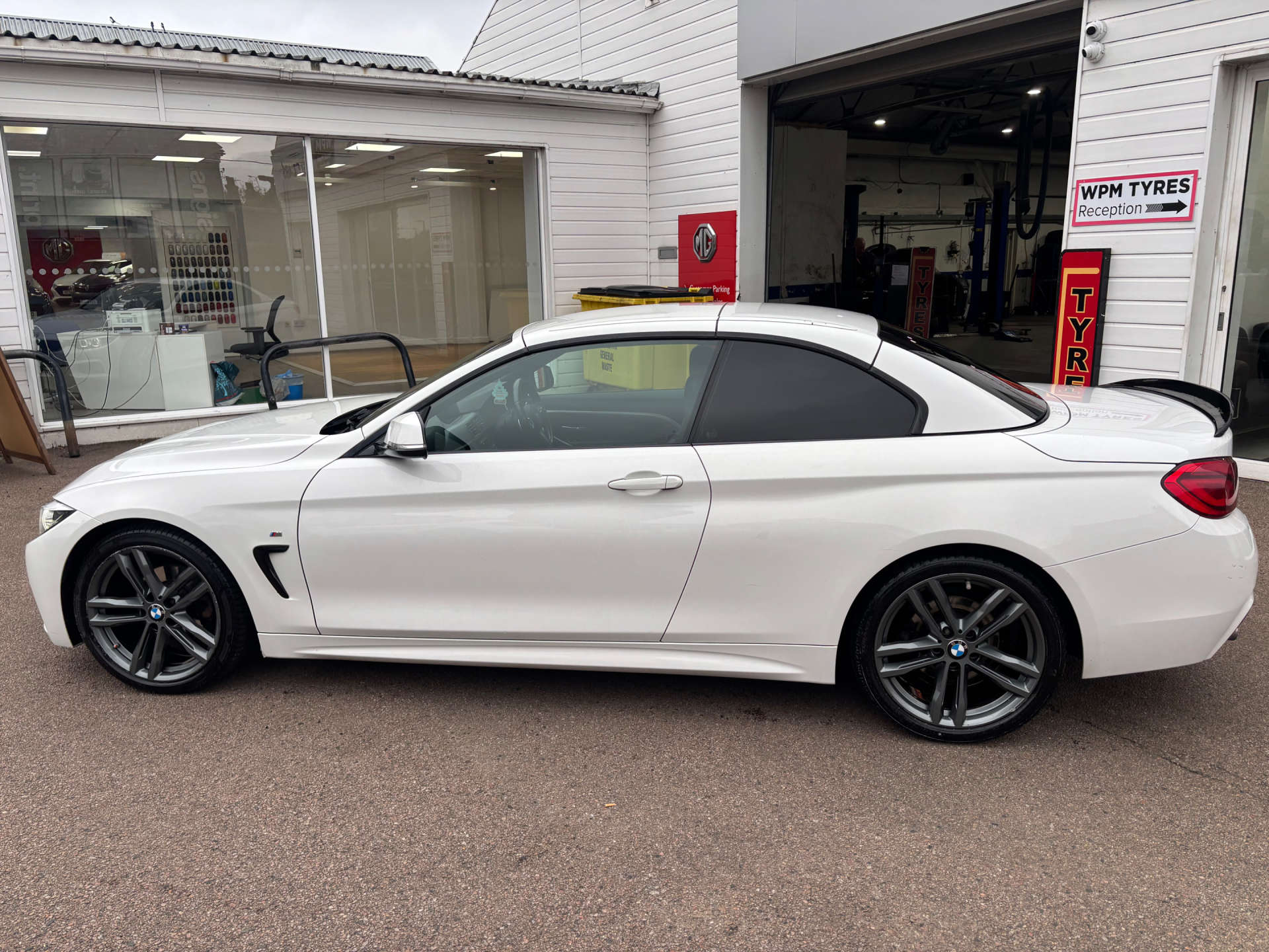 BMW 4 SERIES 2.0 420D M Sport Auto 2dr #9