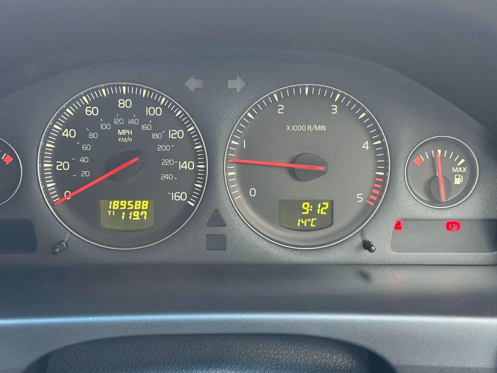 VOLVO XC70 2.4 XC70 D SE E4 4WD 5dr #8