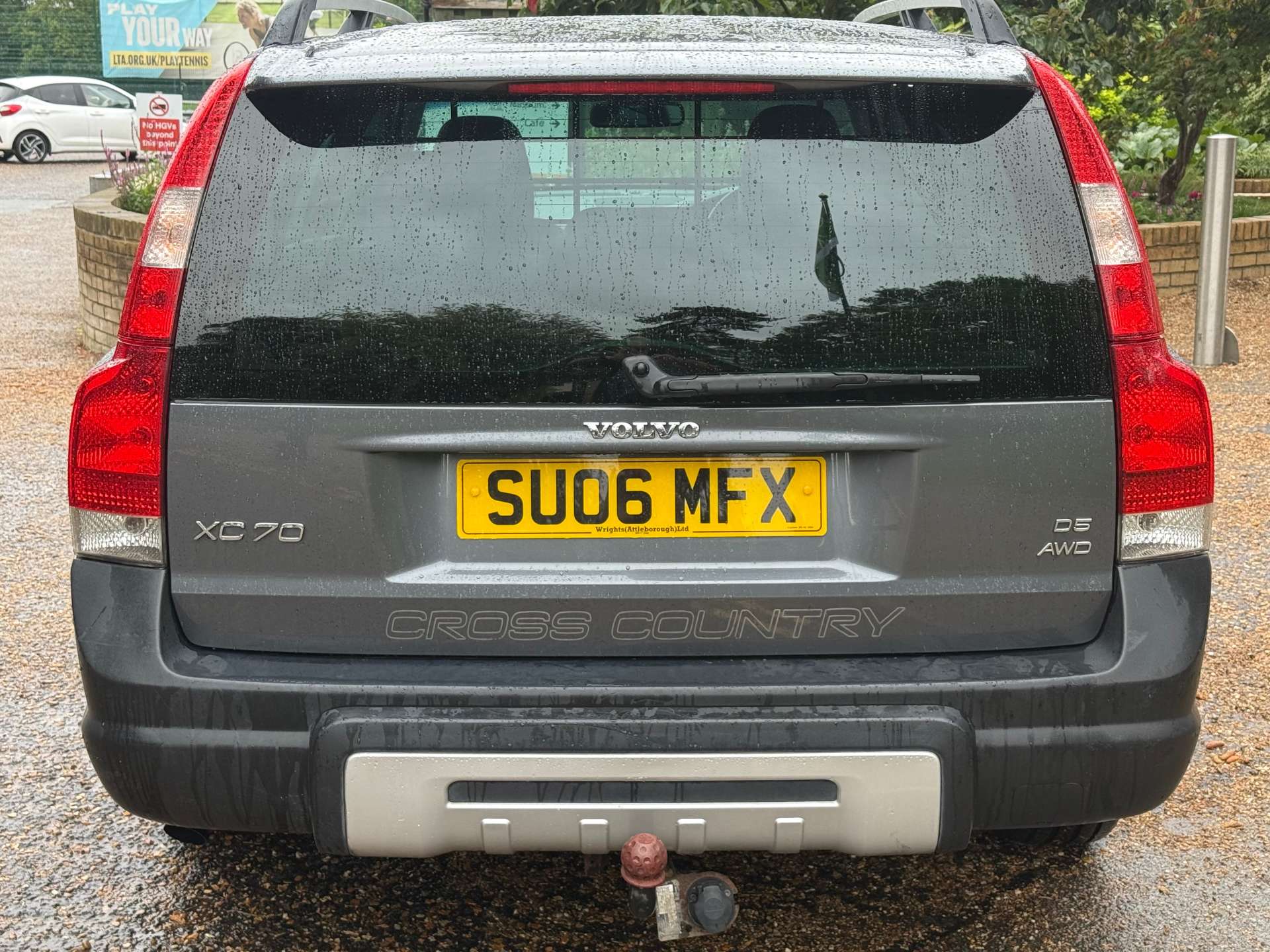 VOLVO XC70 2.4 XC70 D SE E4 4WD 5dr #11