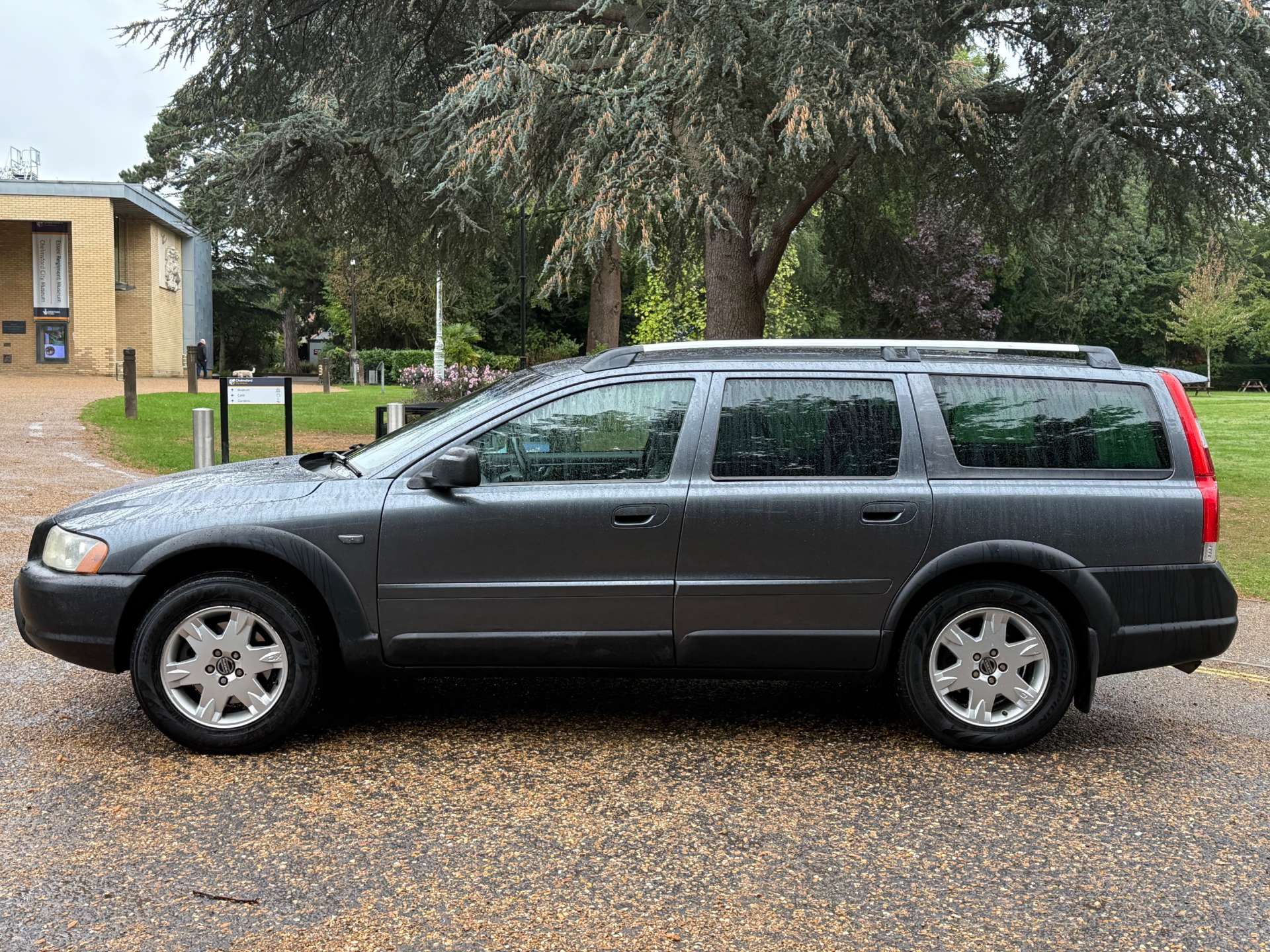 VOLVO XC70 2.4 XC70 D SE E4 4WD 5dr #26