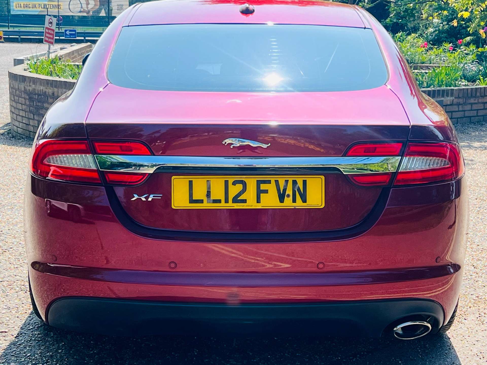 JAGUAR XF 2.2 XF SE Business D Auto 4dr #1