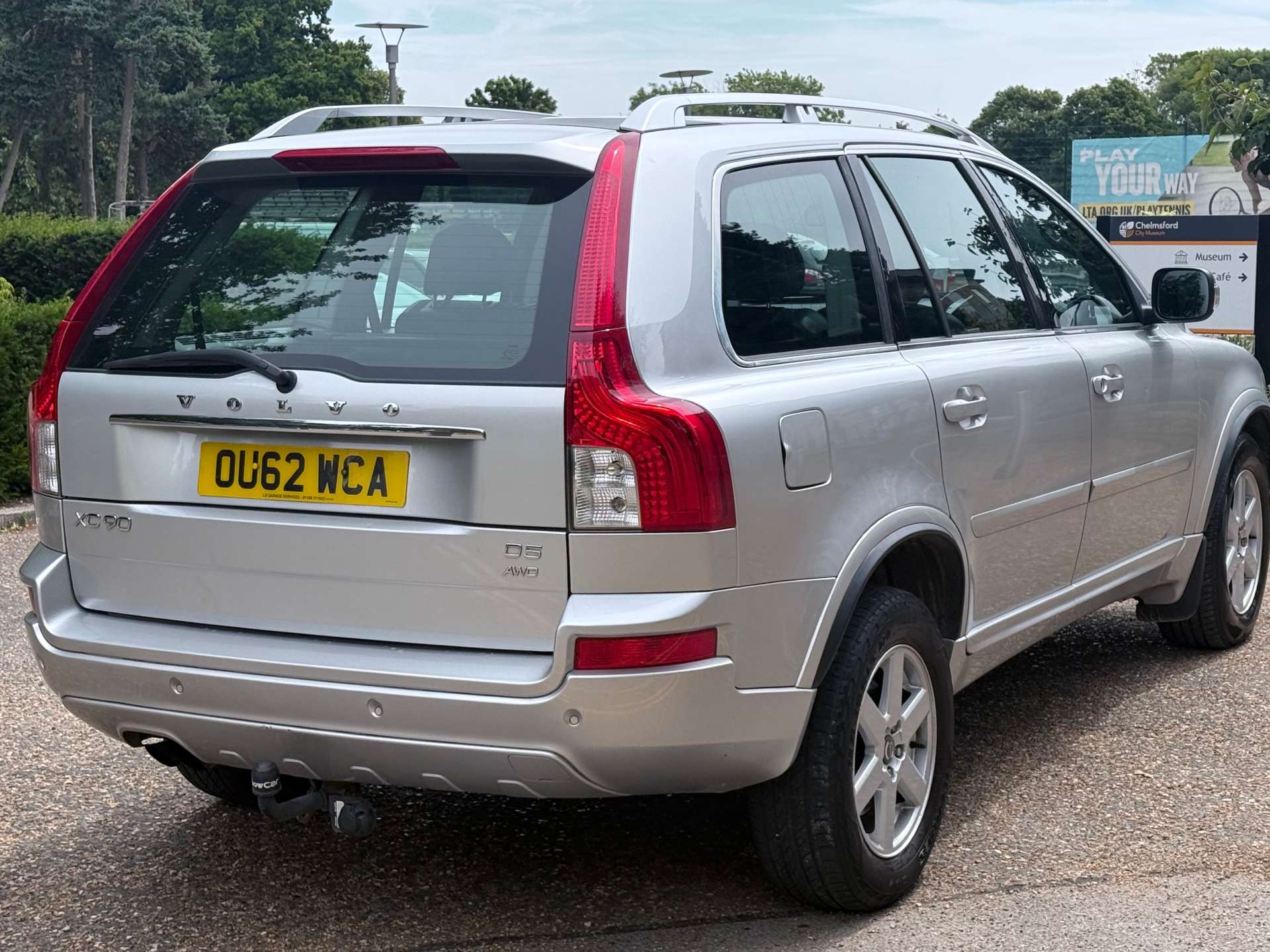 VOLVO XC90 2.4 XC90 ES D5 AWD Auto 4WD 5dr