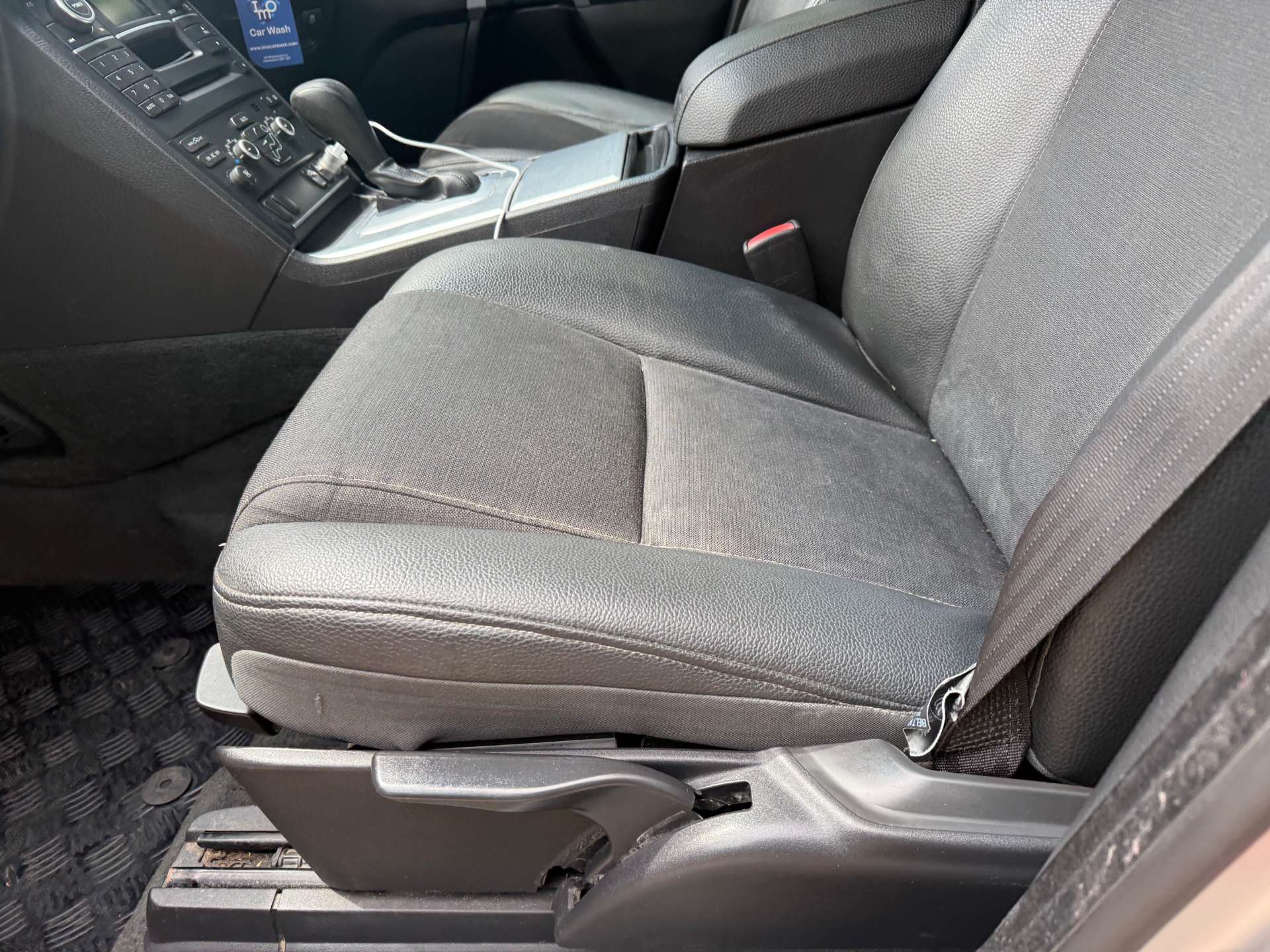 VOLVO XC90 2.4 XC90 ES D5 AWD Auto 4WD 5dr #19