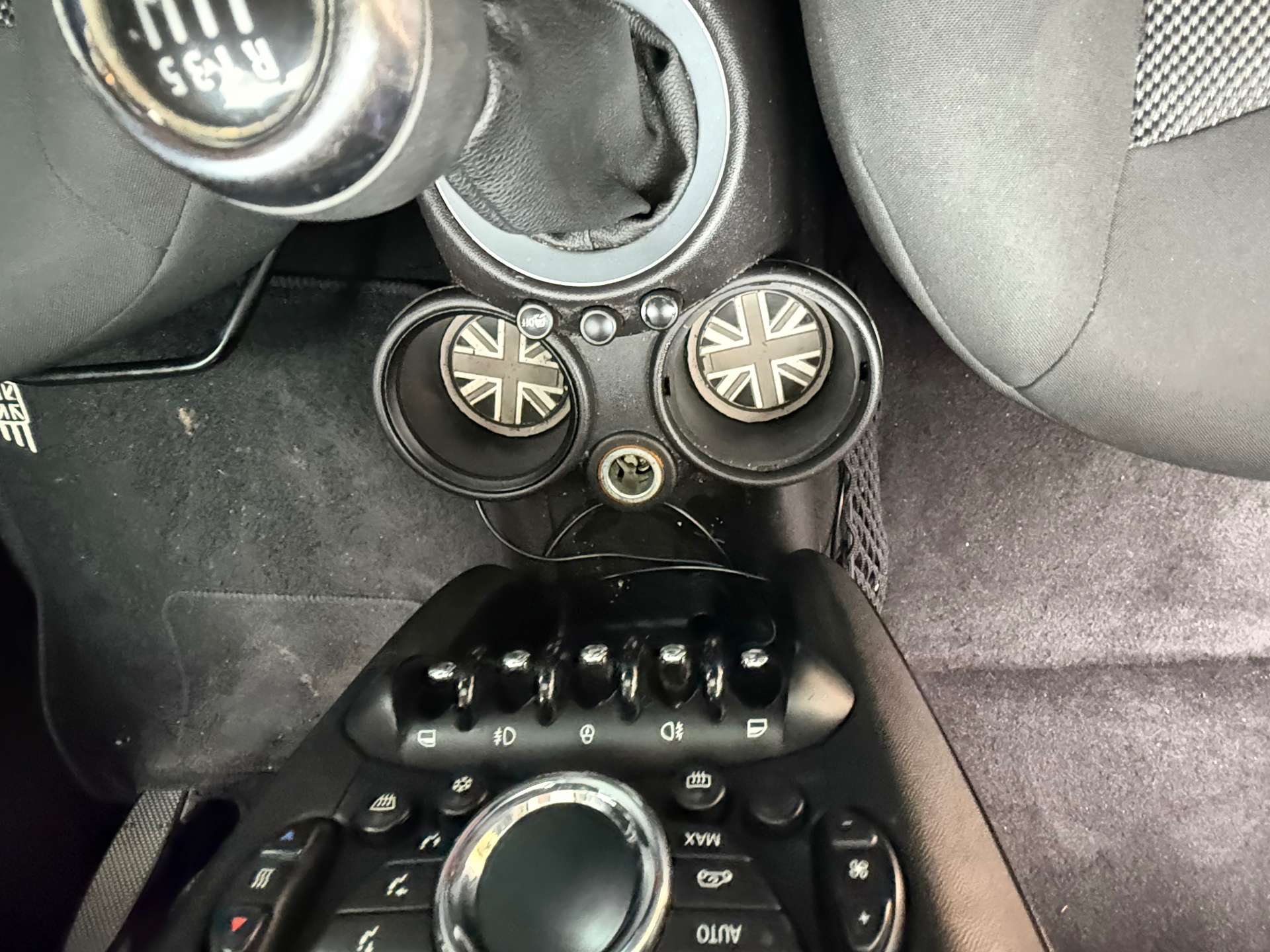 MINI HATCH 1.6 One 3dr #8