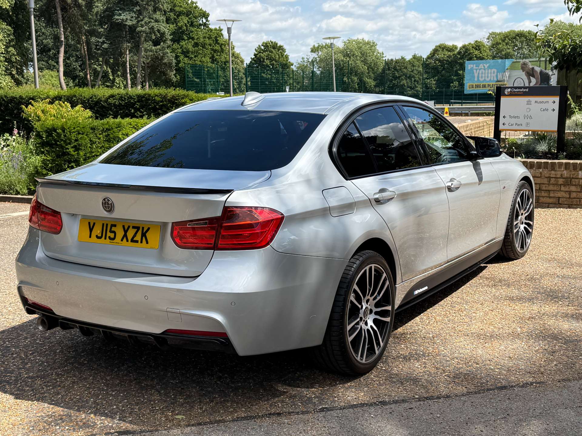 BMW 3 SERIES 2.0 320d xDrive M Sport Auto 4WD 4dr #17