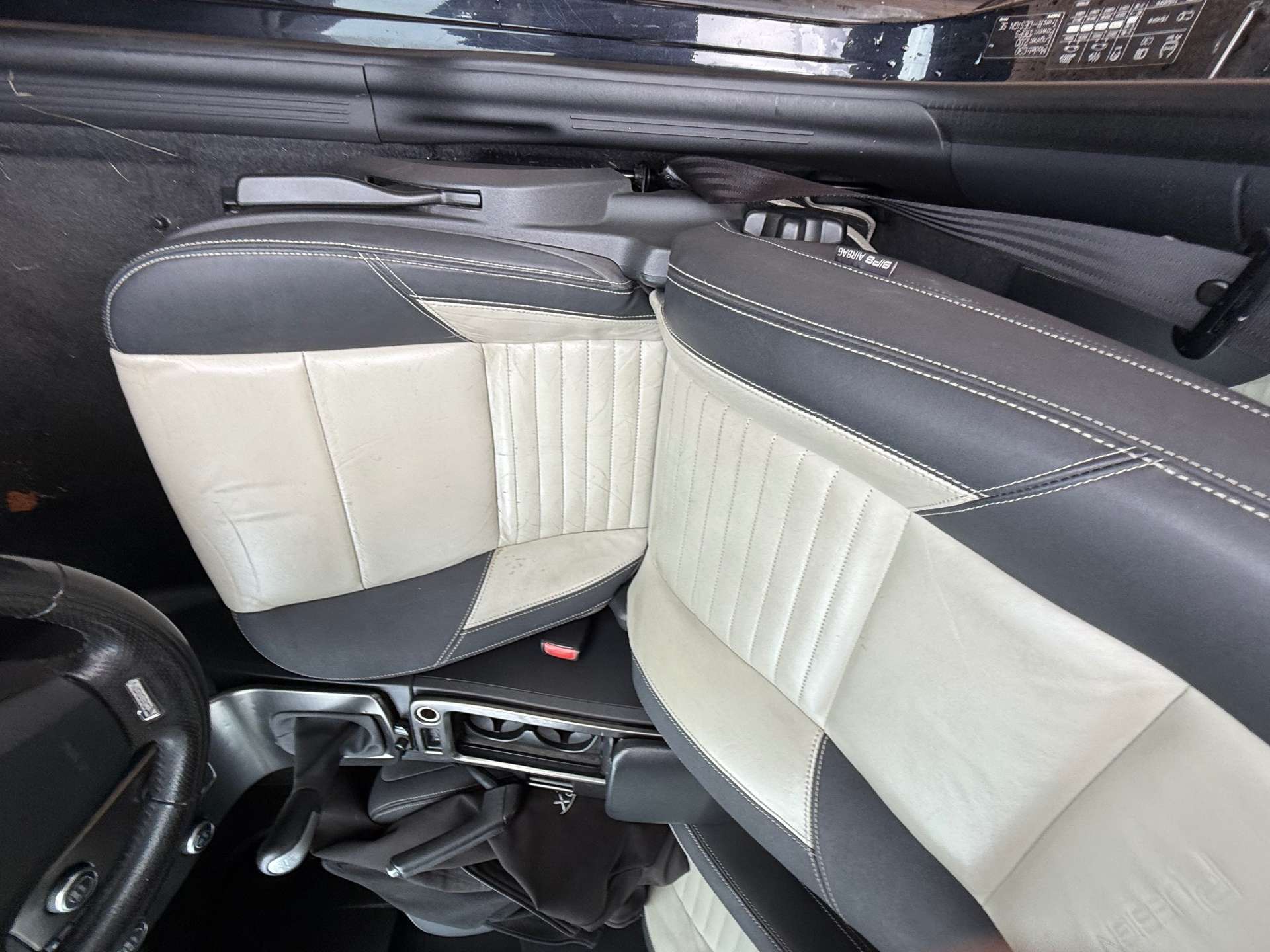 VOLVO C30 2.0 C30 R-Design SE D 3dr #8