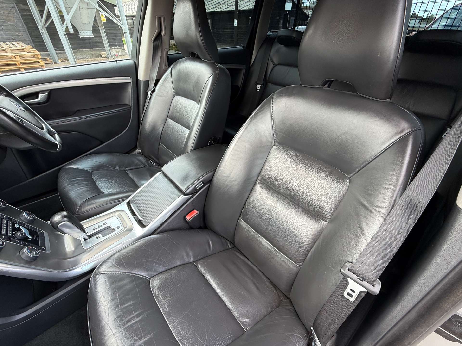 VOLVO V70 2.0 V70 SE Luxury D3 Auto 5dr #5