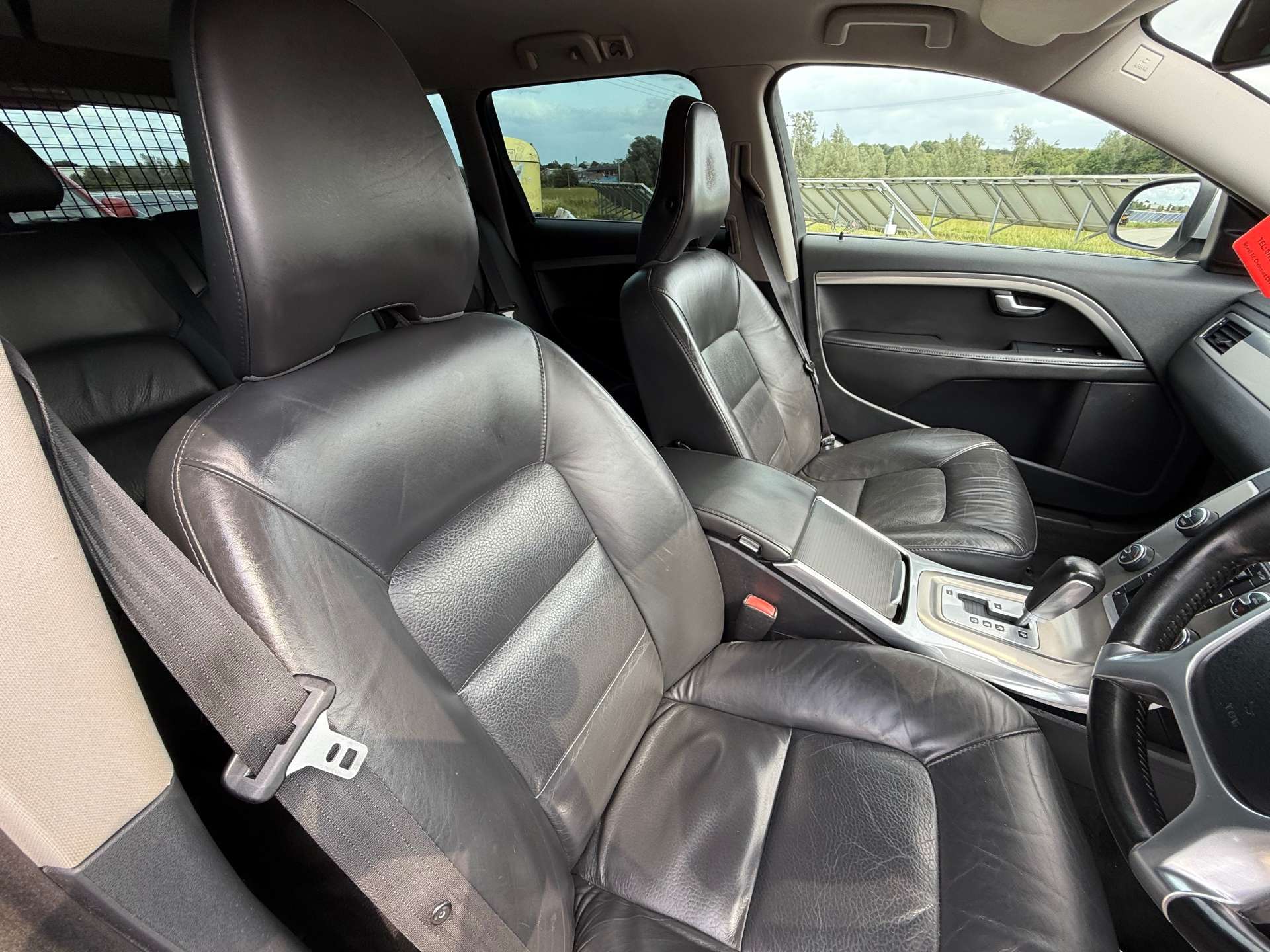 VOLVO V70 2.0 V70 SE Luxury D3 Auto 5dr #14