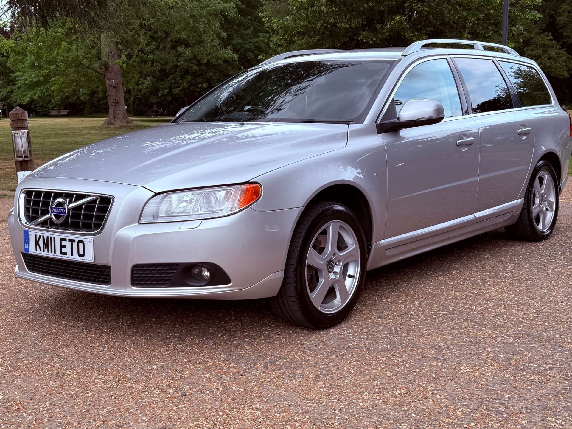 VOLVO V70 2.0 V70 SE Luxury D3 Auto 5dr #18