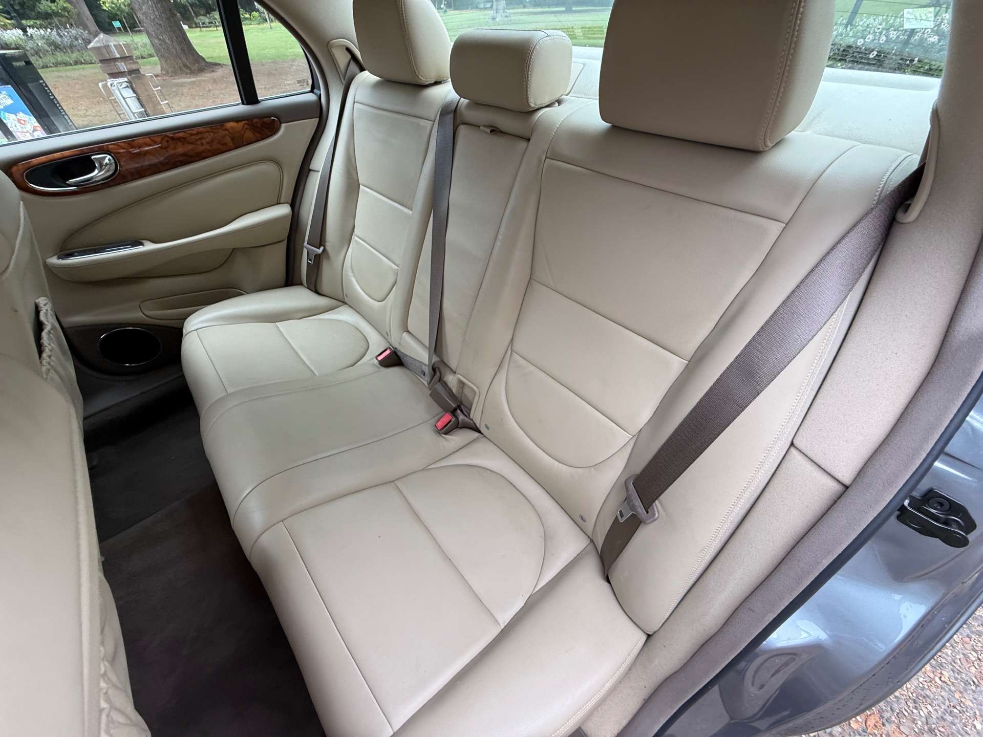 JAGUAR XJ 2.7 XJ Executive TDVi Auto 4dr #12