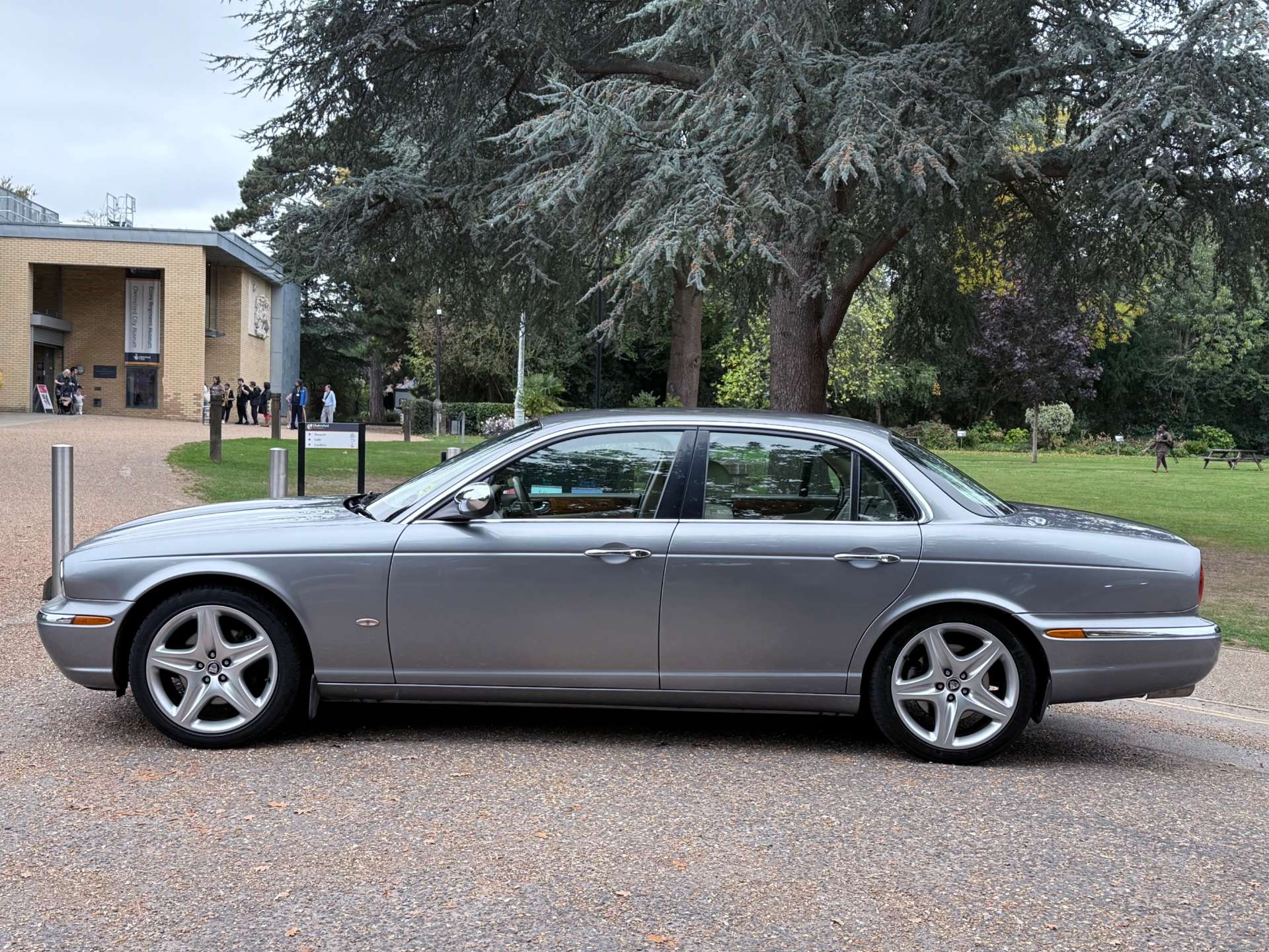 JAGUAR XJ 2.7 XJ Executive TDVi Auto 4dr #4
