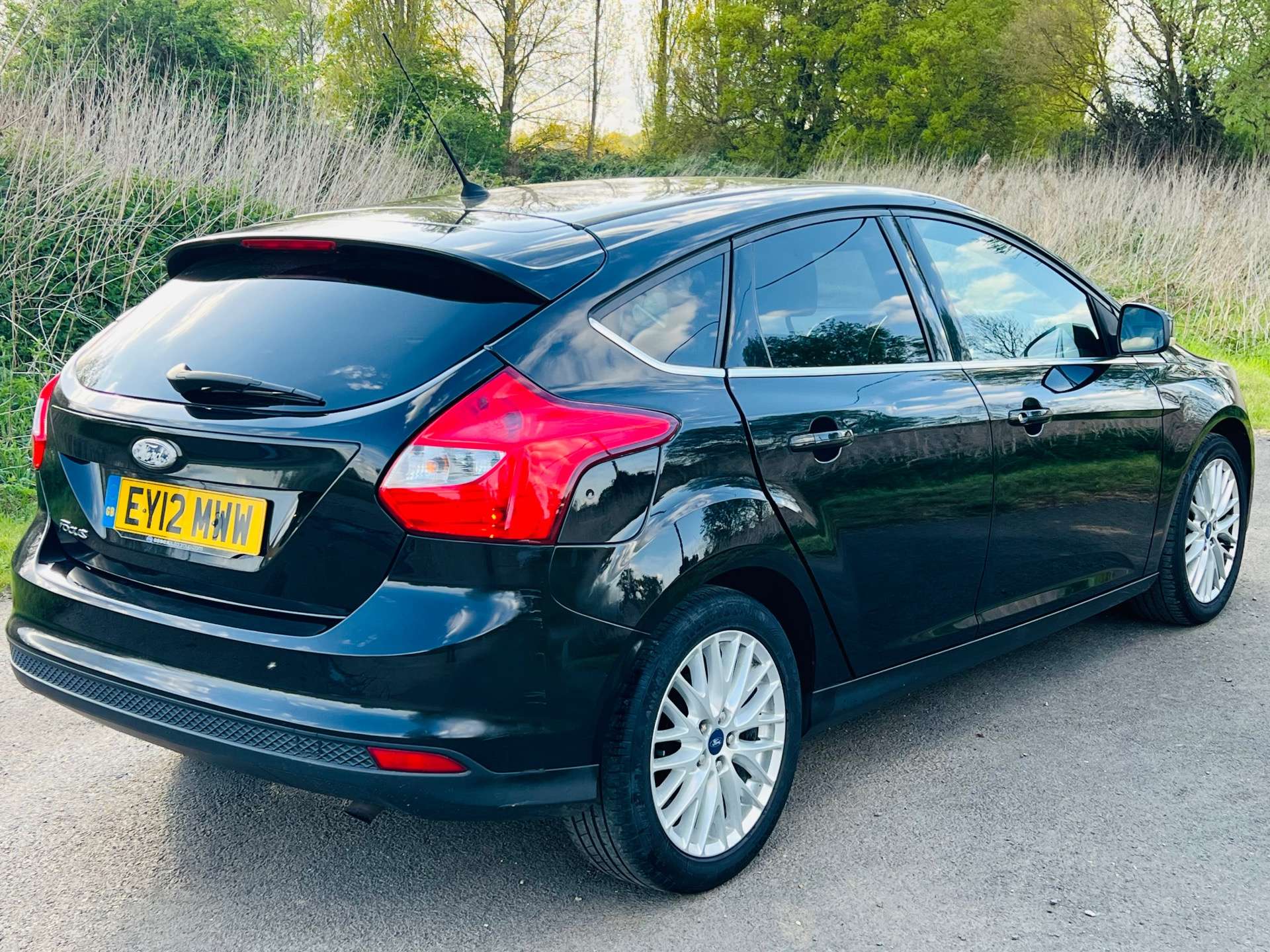 FORD FOCUS 1.6 Focus Zetec 125 5dr #3