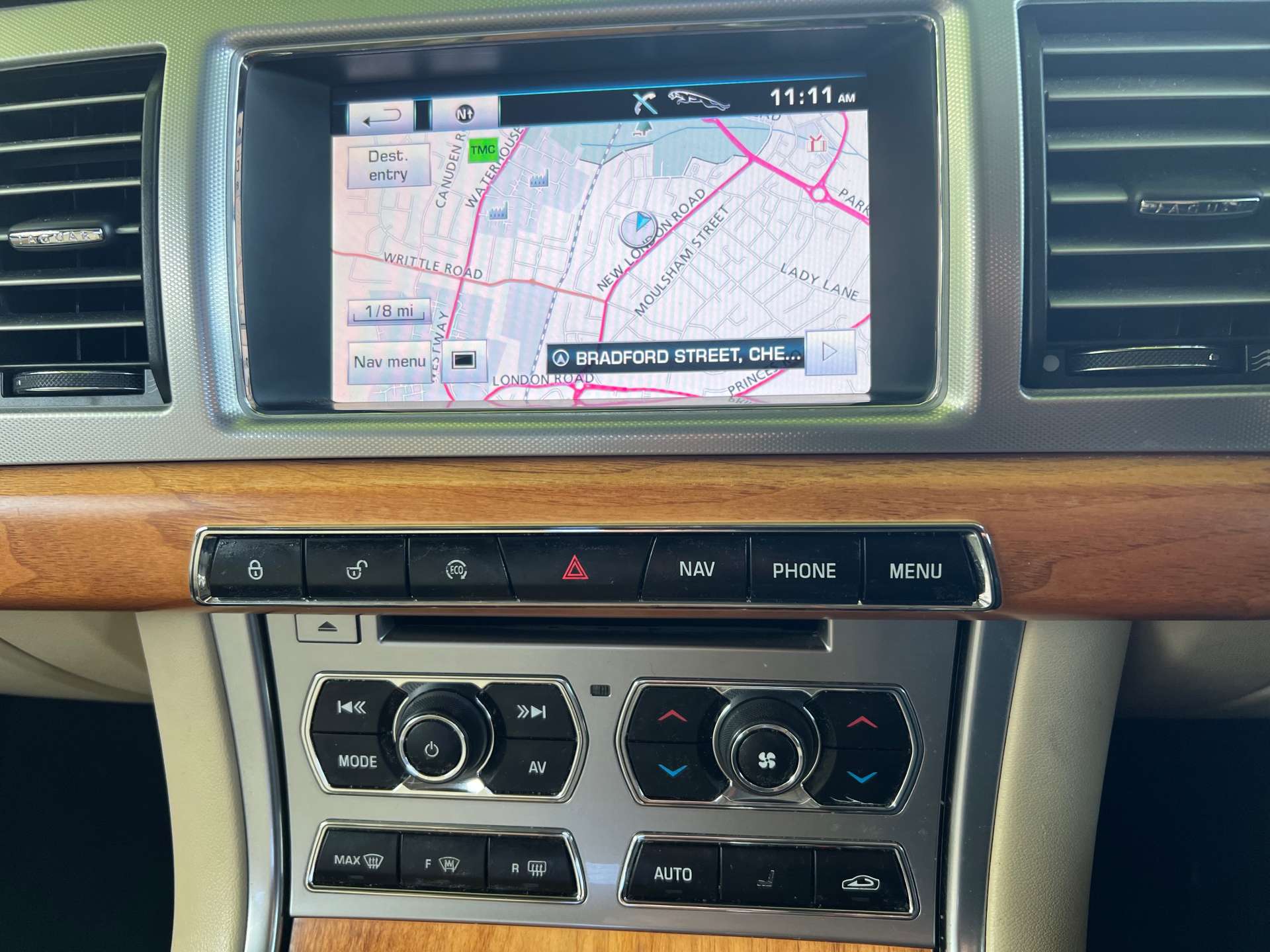 JAGUAR XF 2.2 XF SE Business D Auto 4dr #14