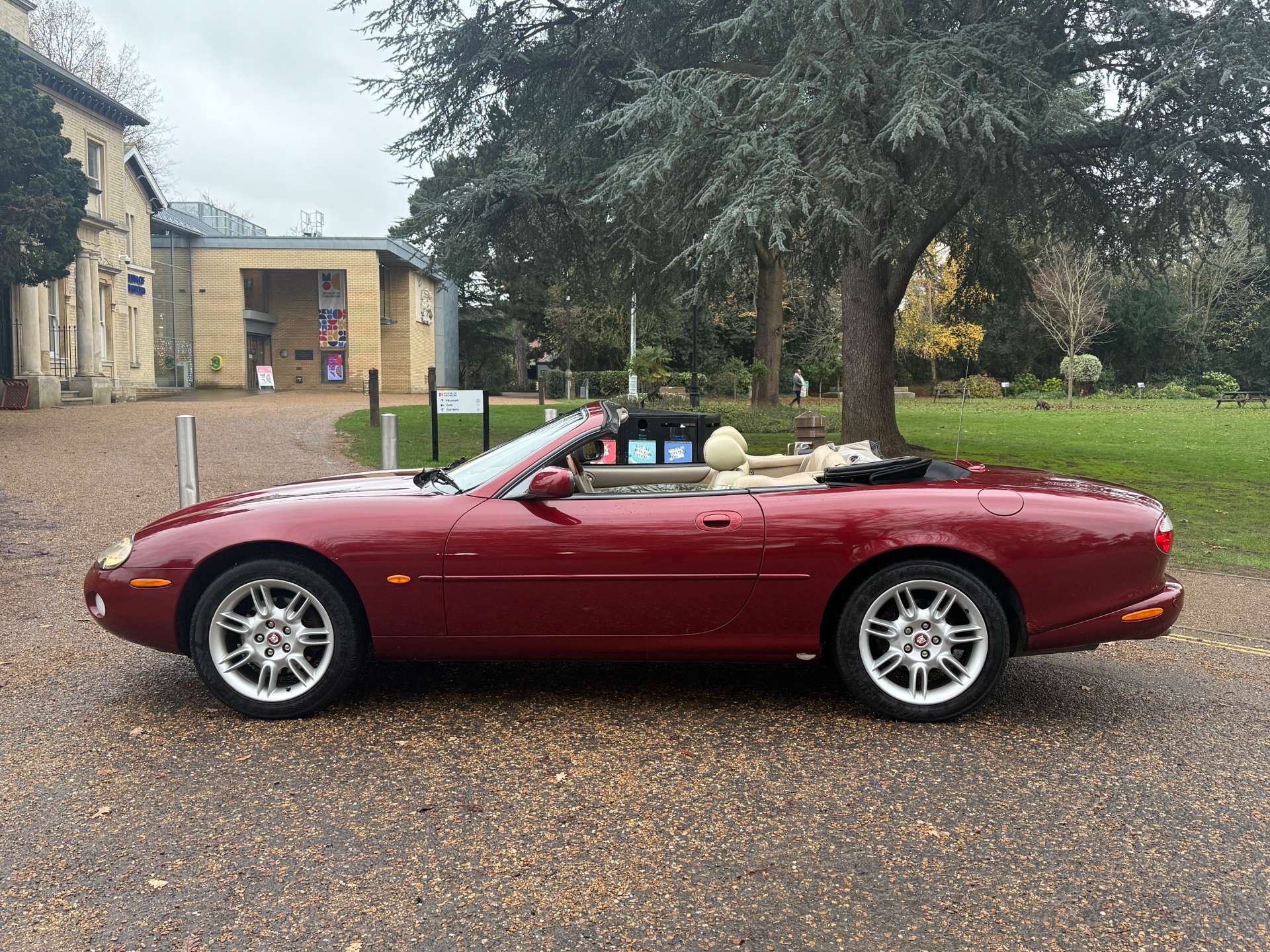 JAGUAR XK 4.0 XK8 Convertible Auto 2dr #4