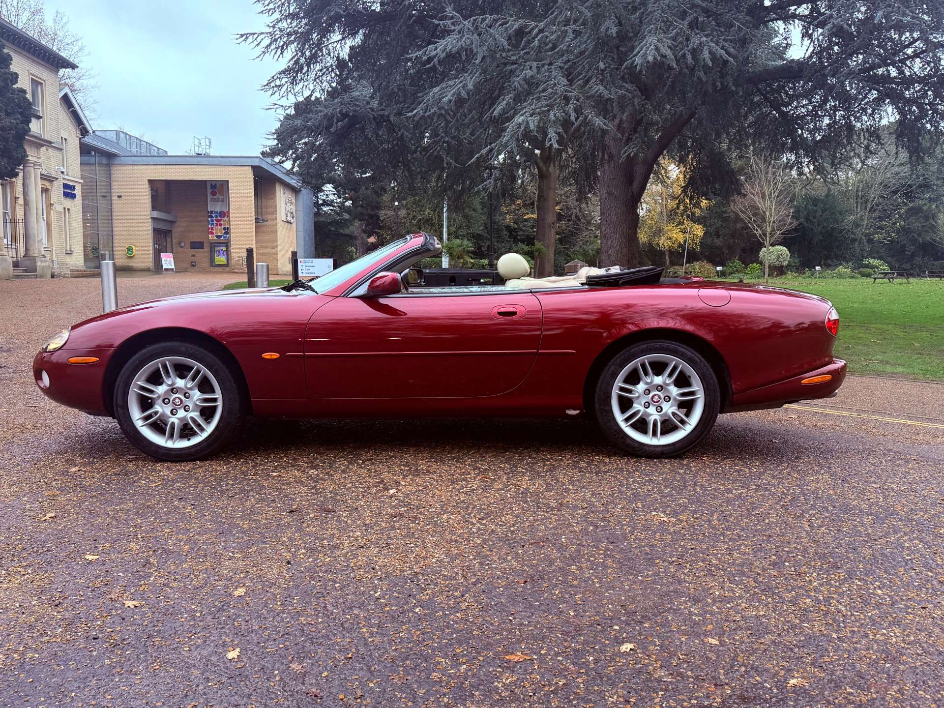 JAGUAR XK 4.0 XK8 Convertible Auto 2dr #5