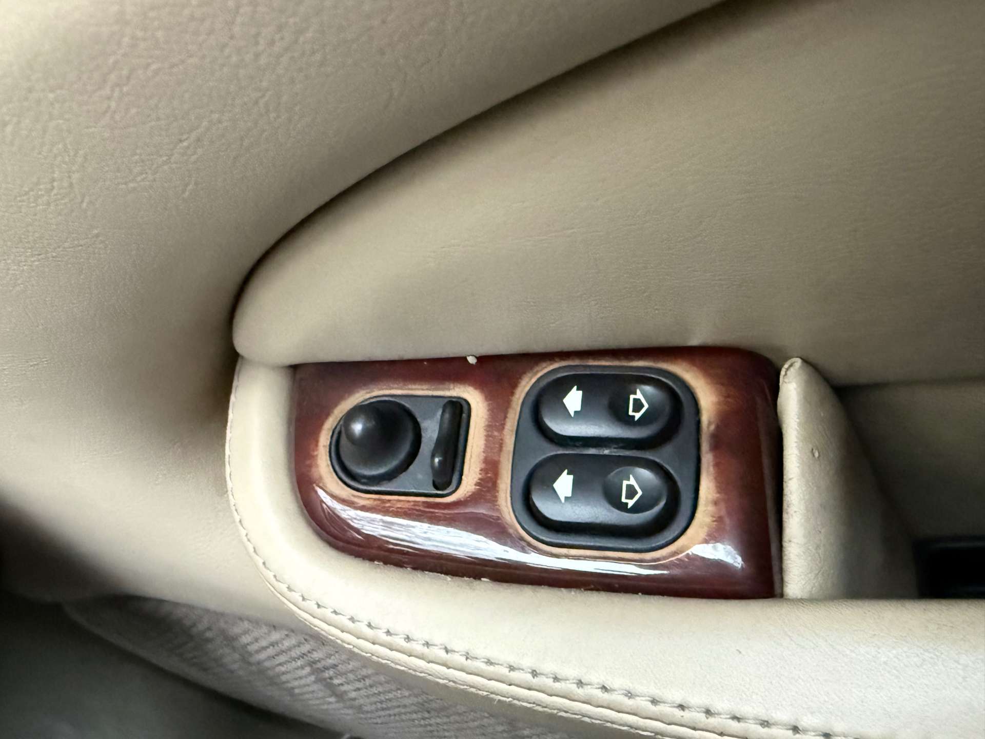 JAGUAR XK 4.0 XK8 Convertible Auto 2dr #24