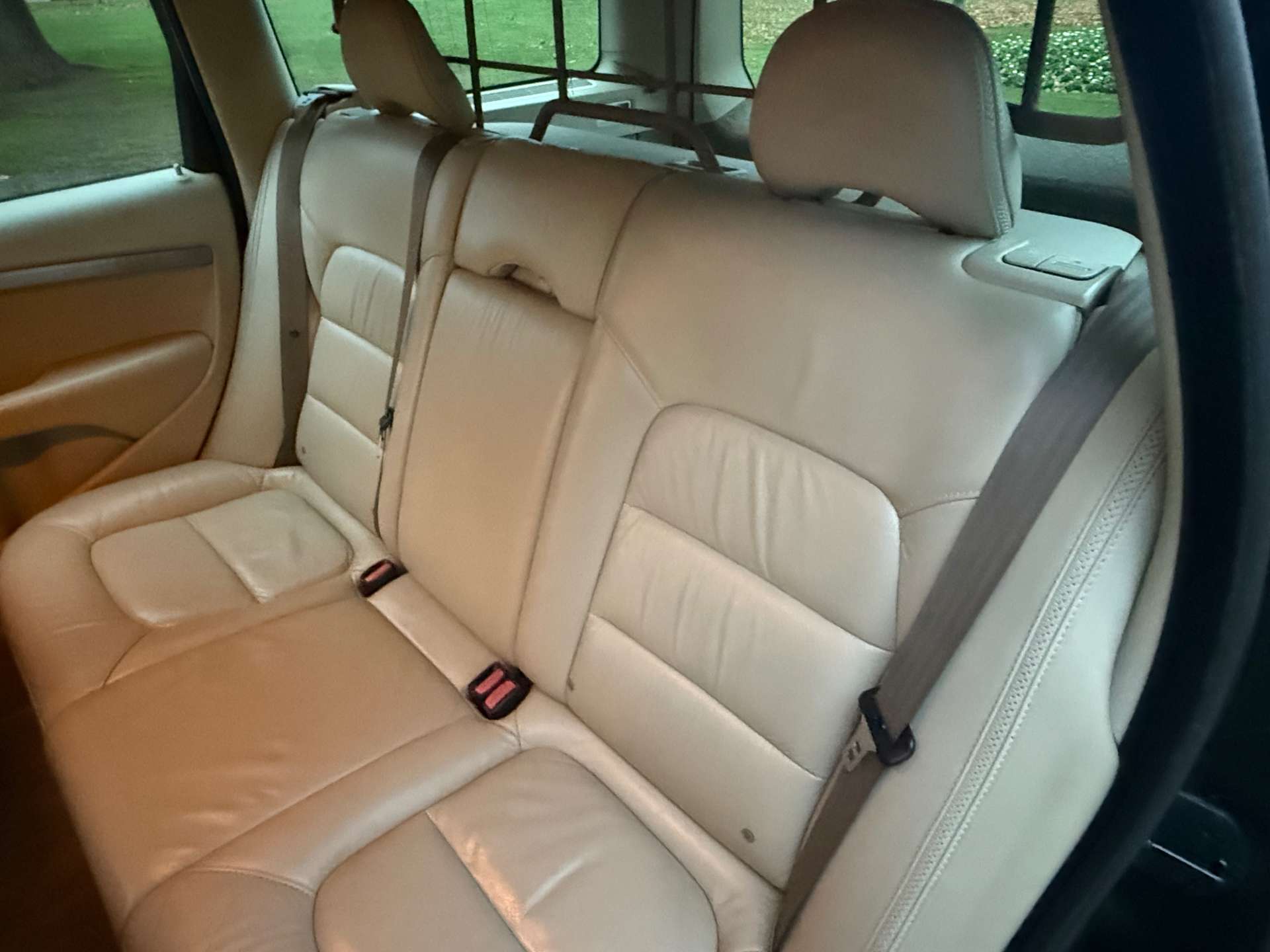 VOLVO XC70 2.4 XC70 SE D5 Auto 4WD 5dr #13