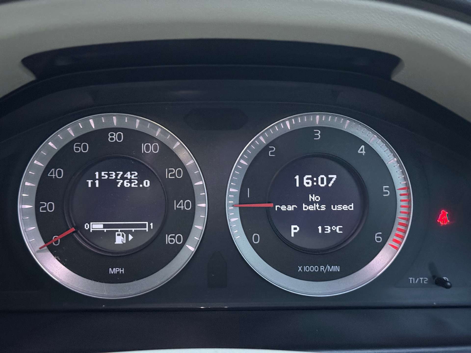 VOLVO XC70 2.4 XC70 SE D5 Auto 4WD 5dr #16