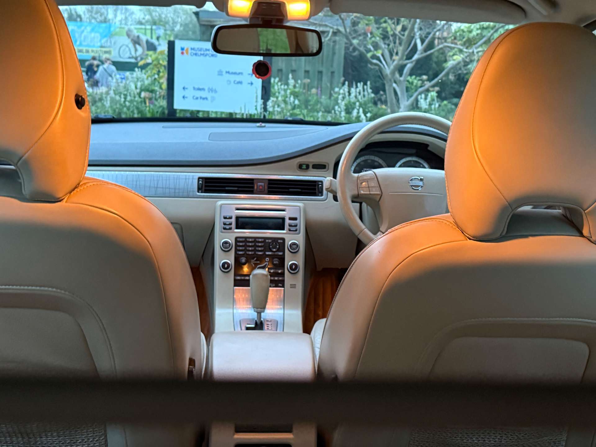 VOLVO XC70 2.4 XC70 SE D5 Auto 4WD 5dr #20