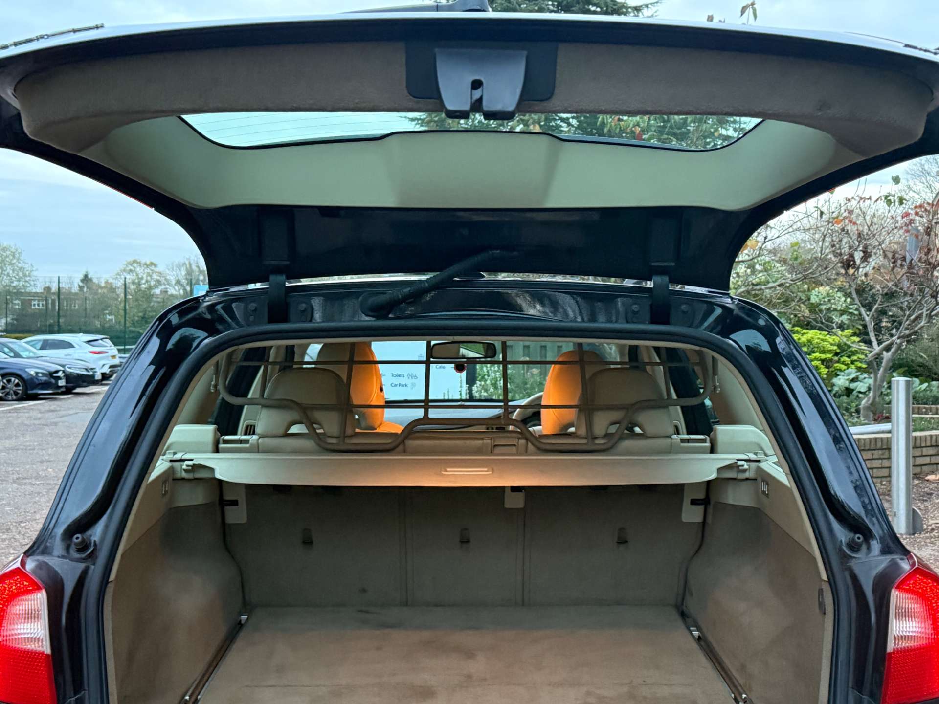 VOLVO XC70 2.4 XC70 SE D5 Auto 4WD 5dr #28