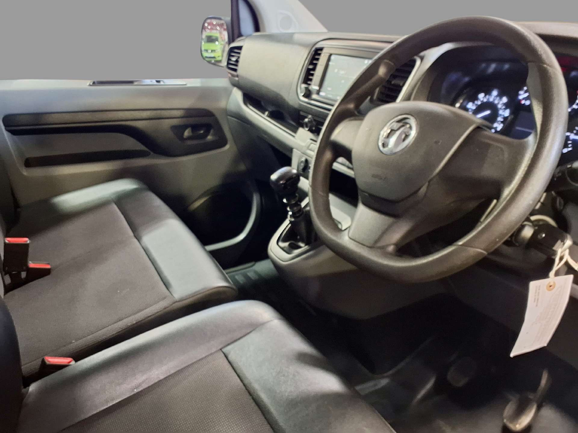 2021 Vauxhall VIVARO 1.5 Vivaro 2900 Dynamic S/S - vehicle photo 20 for sale on PureCar